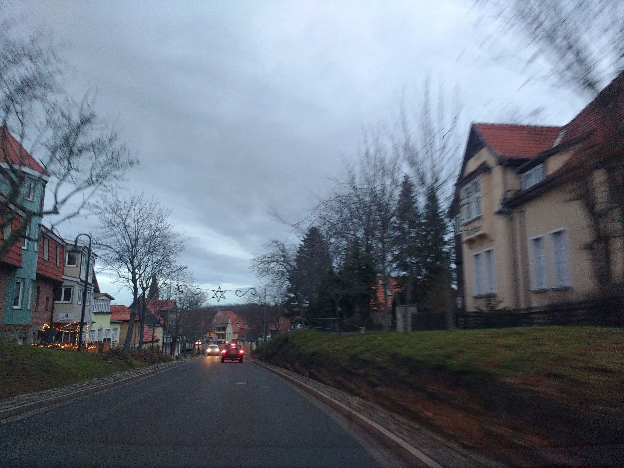 Street view near Stadt-gut-Hotel Auerhahn, Bad Suderode — © thetornado76 (CC BY-SA · Mapillary)