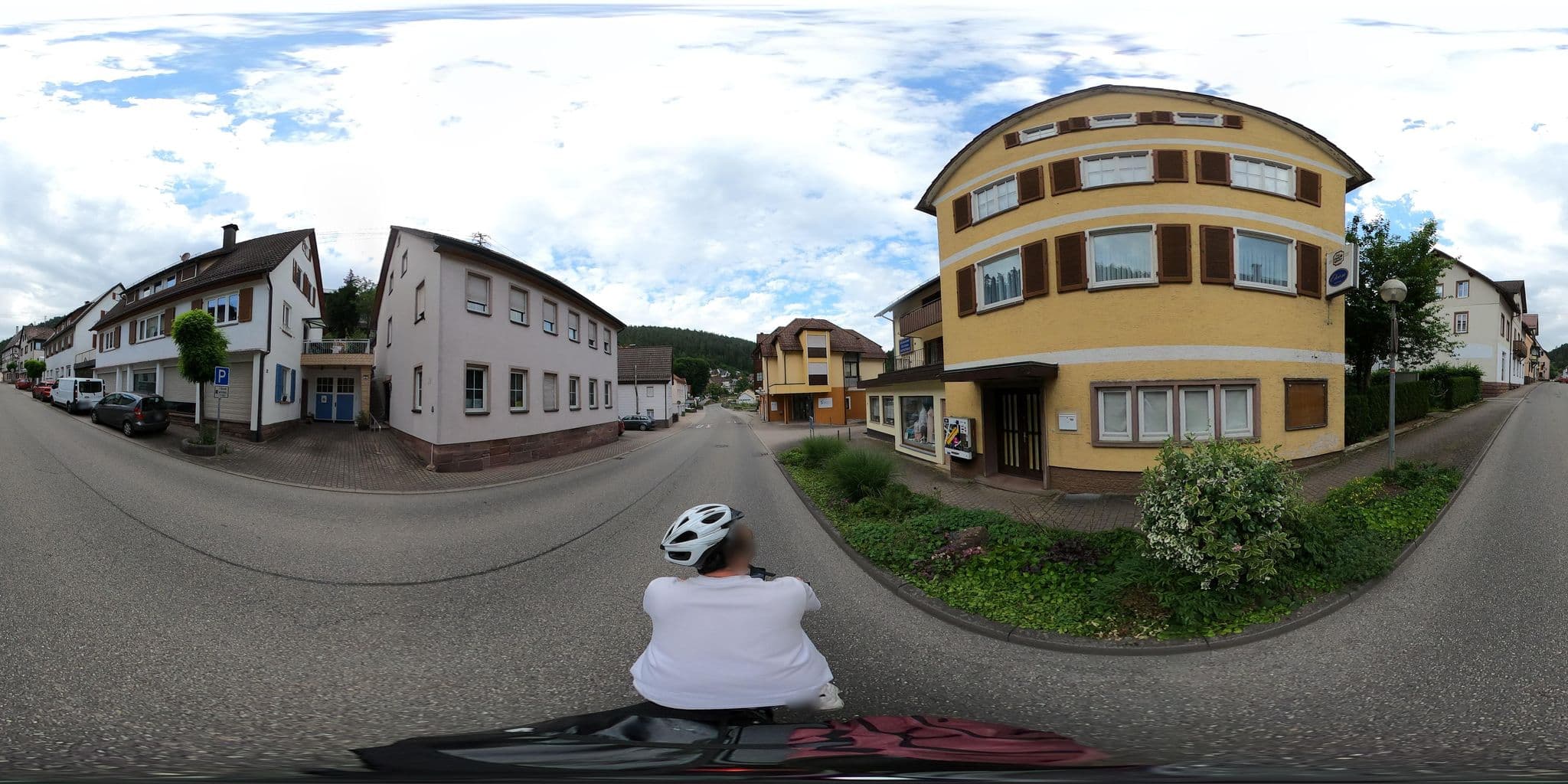 Street view near ELEÓN Hotel & Restaurant, Bad Teinach-Zavelstein — © Planungsgesellschaft_RV-K (CC BY-SA · Mapillary)