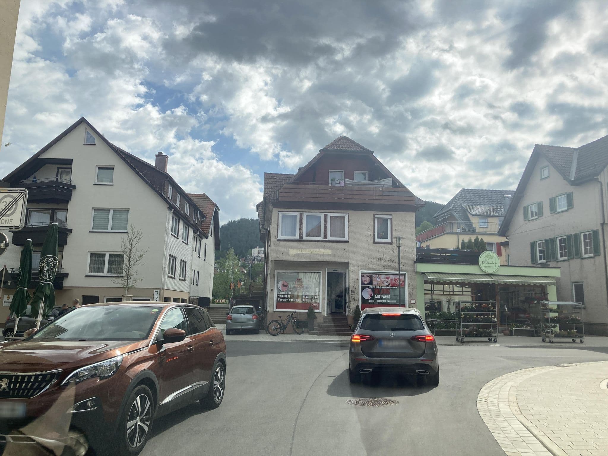 Street view near Hotel Rose Garni, Baiersbronn — © tasmaniadevil (CC BY-SA · Mapillary)