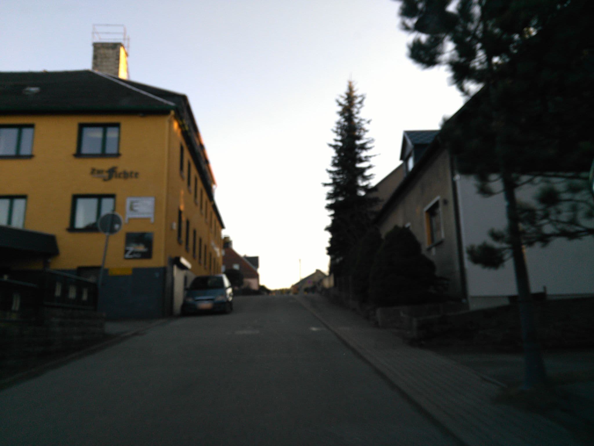 Street view near Landgasthof Zur Fichte, Bärenstein — © maikm (CC BY-SA · Mapillary)