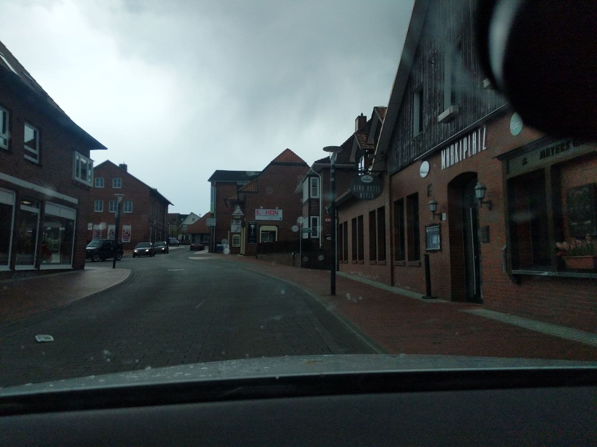 Street view near Kino-Hotel Harsefeld, Harsefeld — © nesshof (CC BY-SA · Mapillary)