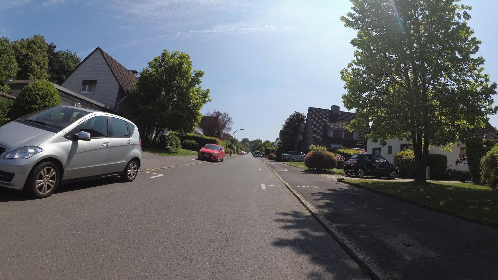 Street view near Gästehaus am Rombergpark in Dortmund, Brünninghausen — © teddy73 (CC BY-SA · Mapillary)