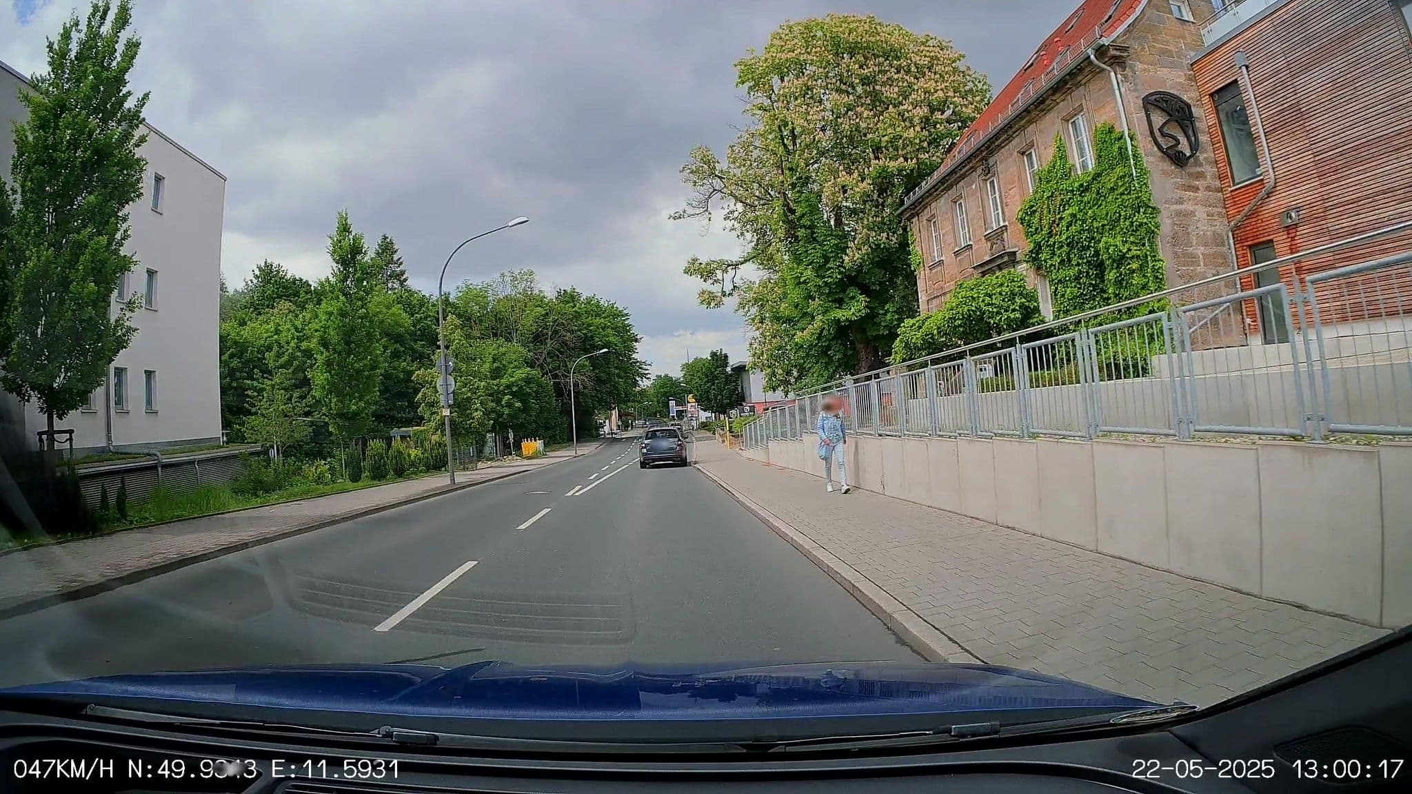Street view near DAS KREUZSTEIN Boutique-Apartment-Hotel Bayreuth, Bayreuth — © SandStorm (CC BY-SA · Mapillary)