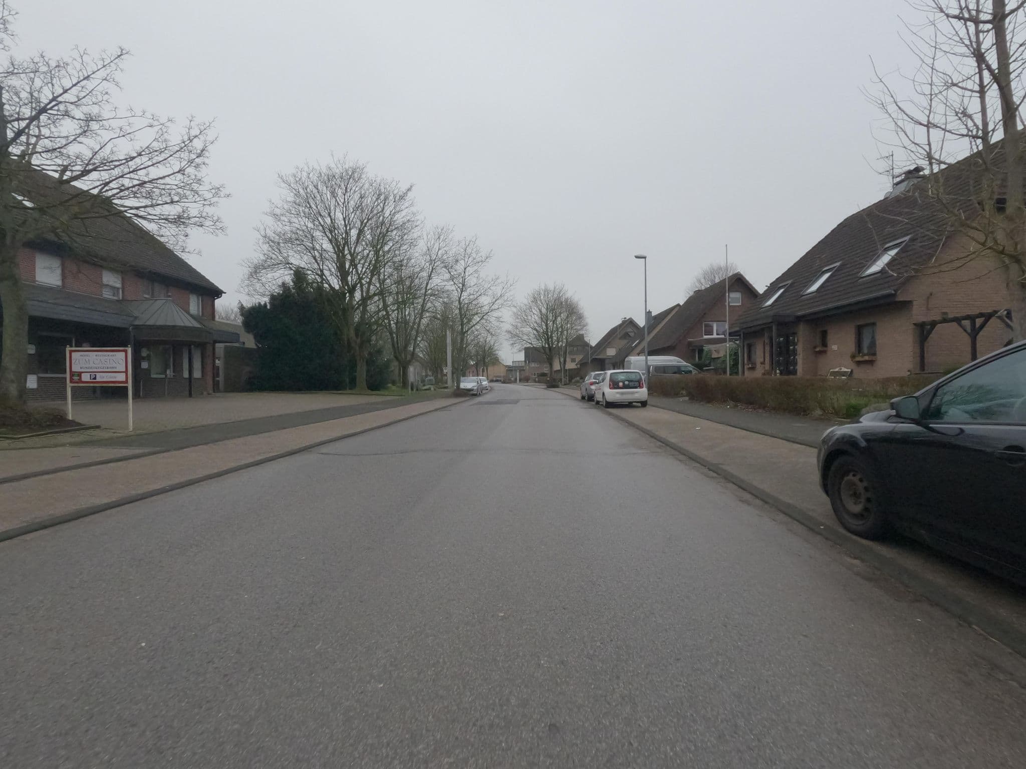 Street view near Hotel Zum Casino, Bedburg — © hektor1989 (CC BY-SA · Mapillary)