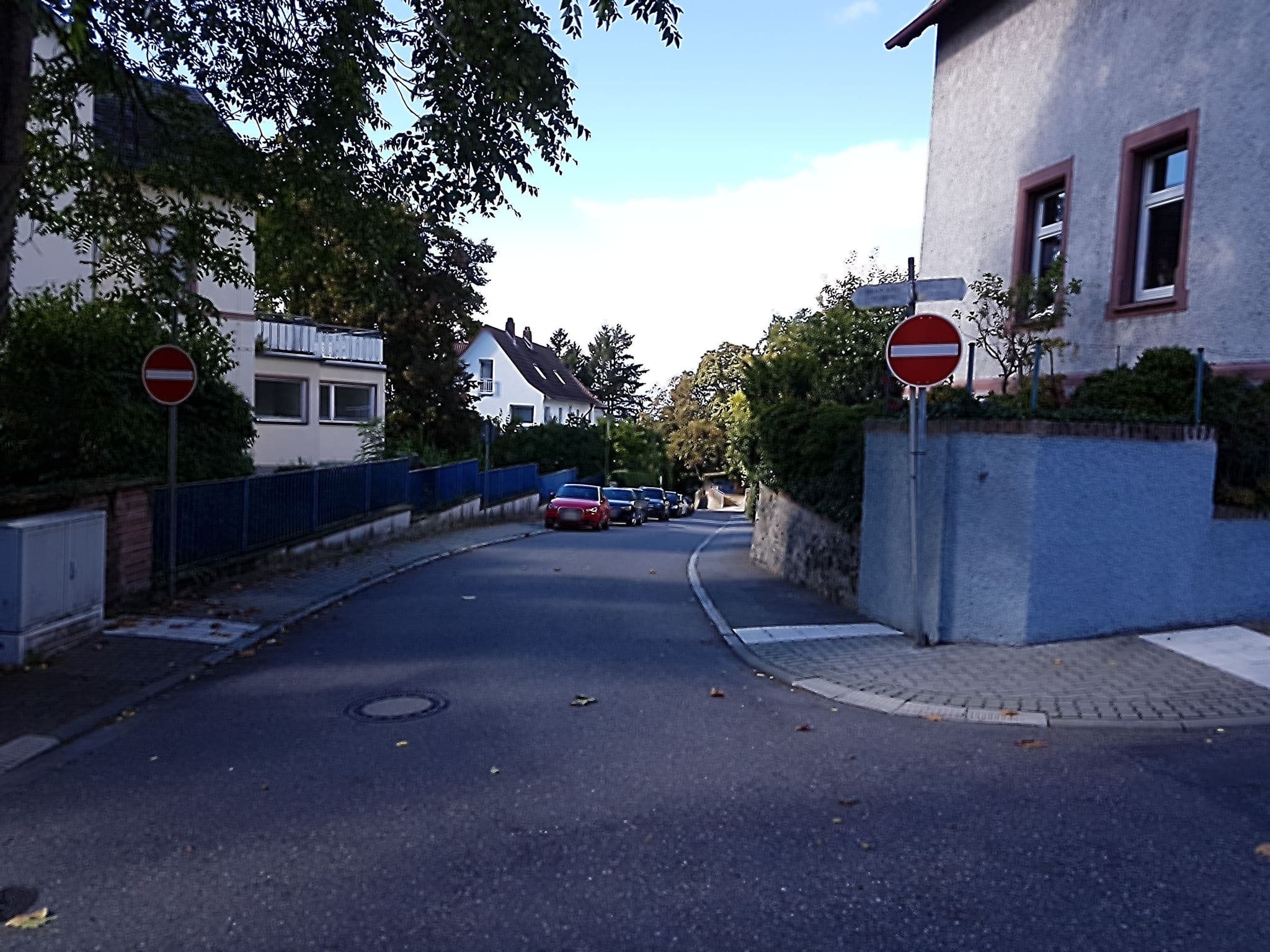 Street view near Hotel-Restaurant Poststuben, Zwingenberg — © changchun1 (CC BY-SA · Mapillary)