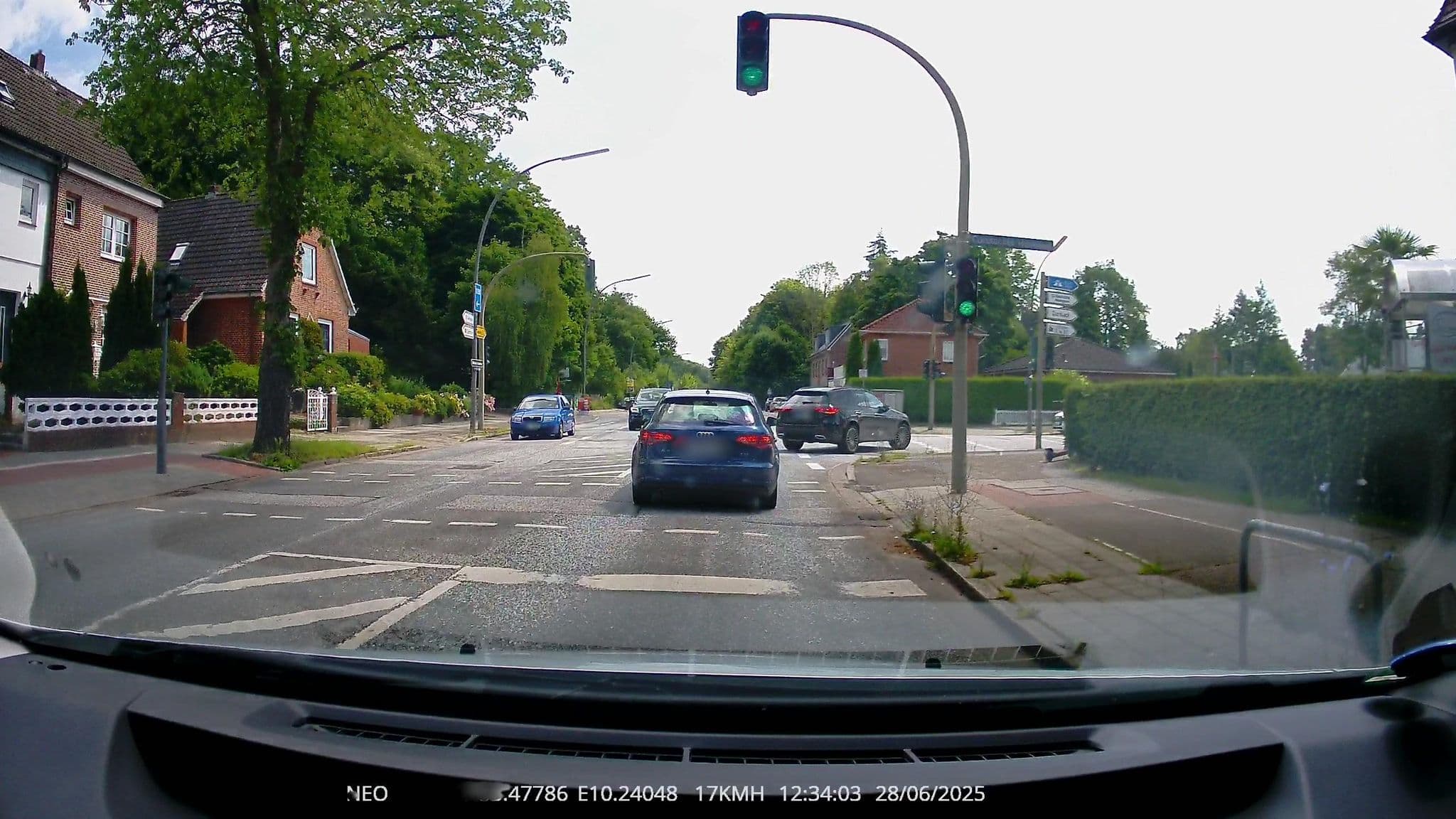 Street view near MB Mediterran GmbH, Bergedorf — © TechniPorter (CC BY-SA · Mapillary)