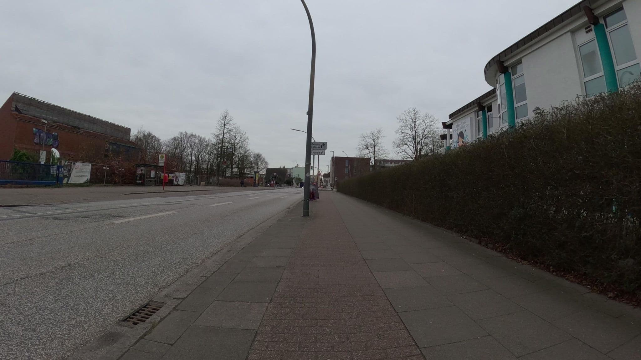 Street view near MOTELEUM Self Check-Inn Hotel, Bergedorf — © veloroute_hamburg (CC BY-SA · Mapillary)
