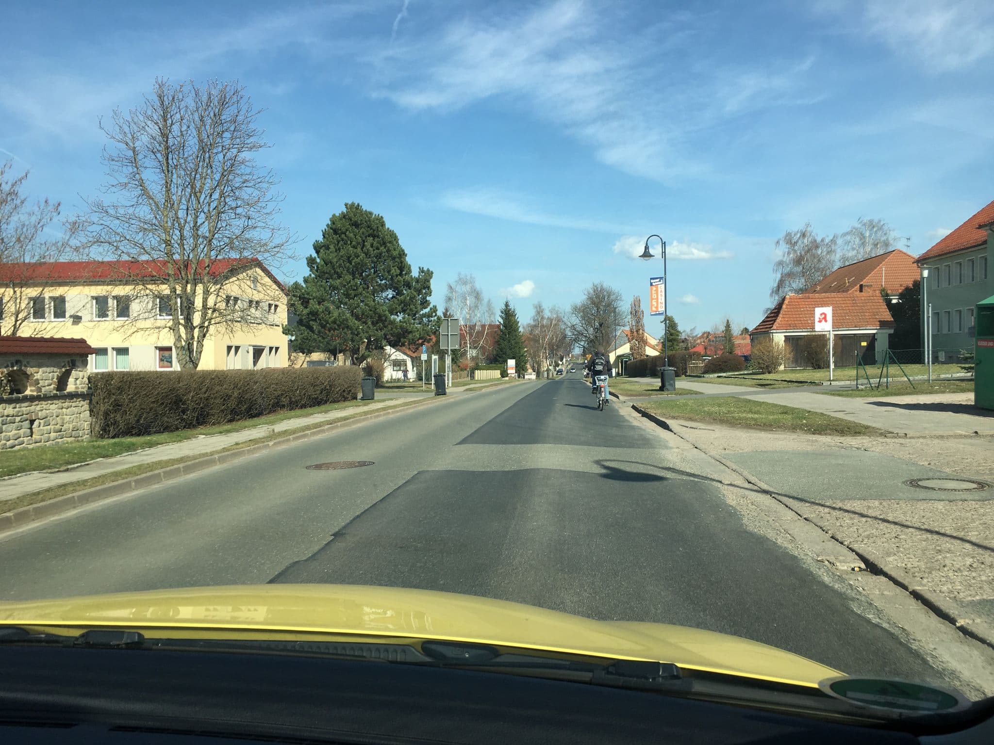 Street view near Pension Am Klinker, Berlstedt — © bejotel (CC BY-SA · Mapillary)