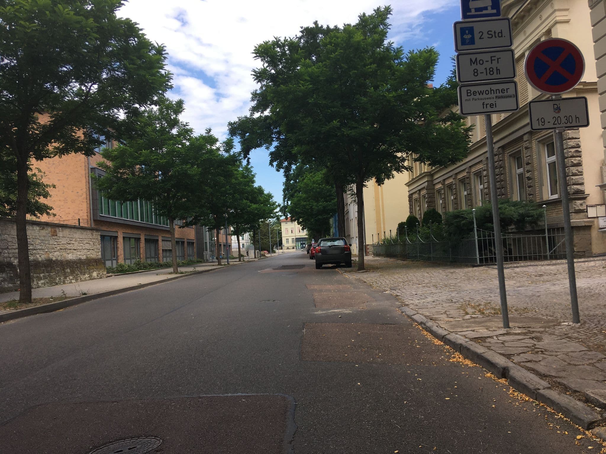 Street view near Liebknecht13, Bernburg — © eserte (CC BY-SA · Mapillary)