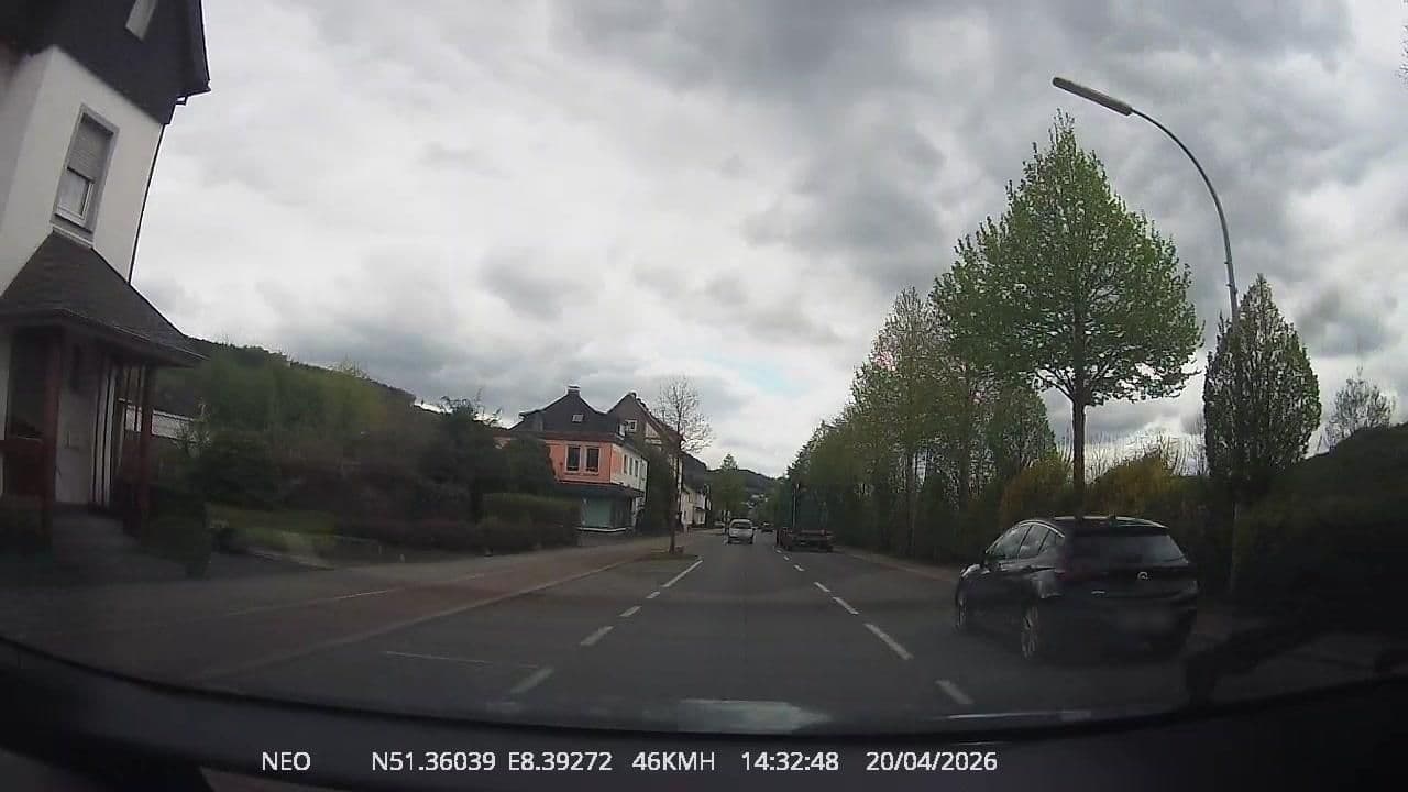Street view near Gasthof Hengsbach, Bestwig — © TechniPorter (CC BY-SA · Mapillary)