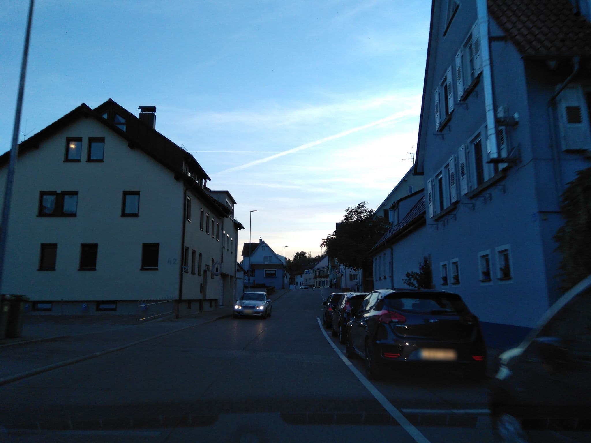 Street view near Zimmer zur ehemaligen Weinstube, Sachsenheim — © pheet (CC BY-SA · Mapillary)