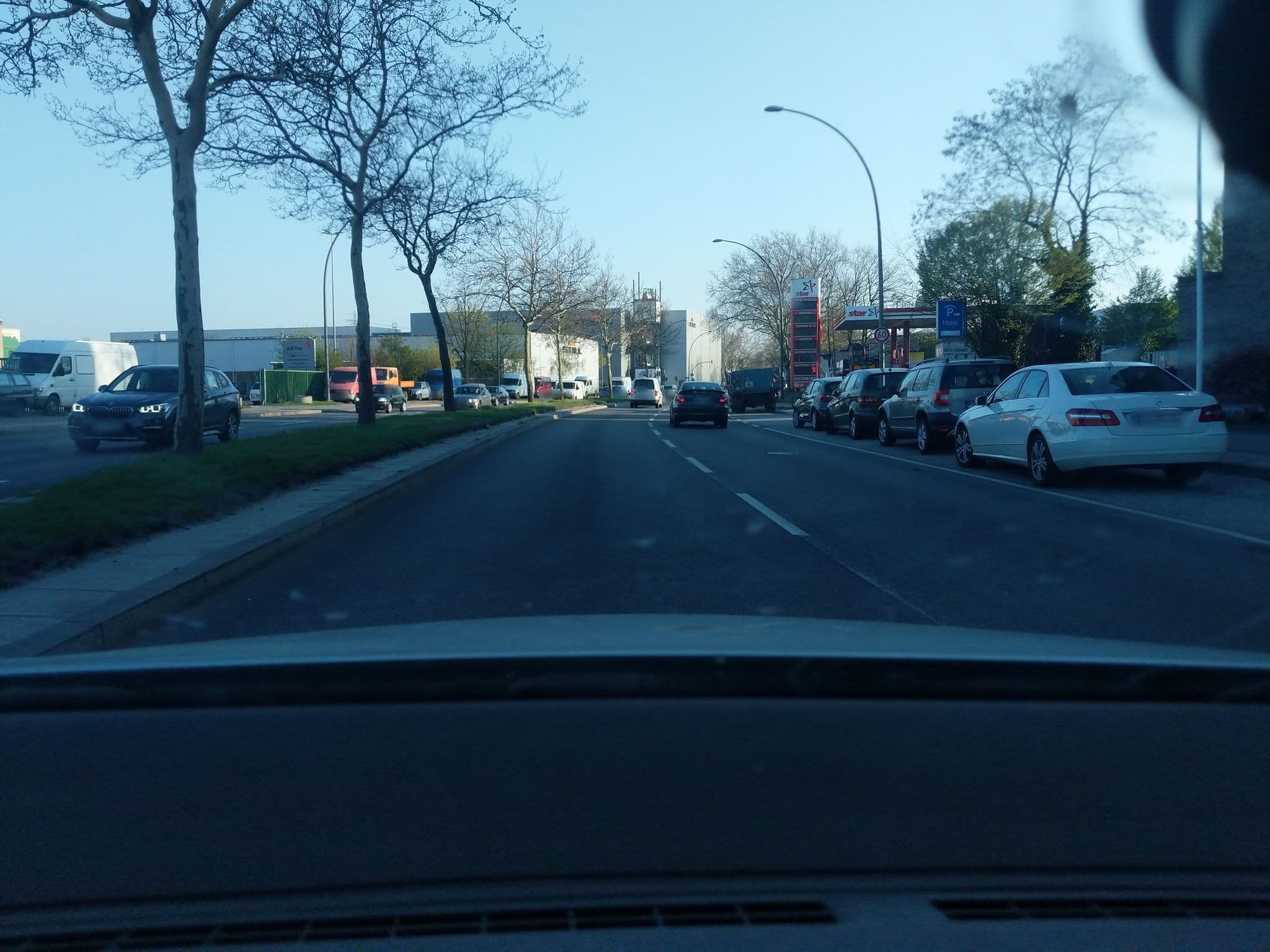 Street view near Best Western Plus Hotel Böttcherhof Hamburg, Billbrook — © nesshof (CC BY-SA · Mapillary)