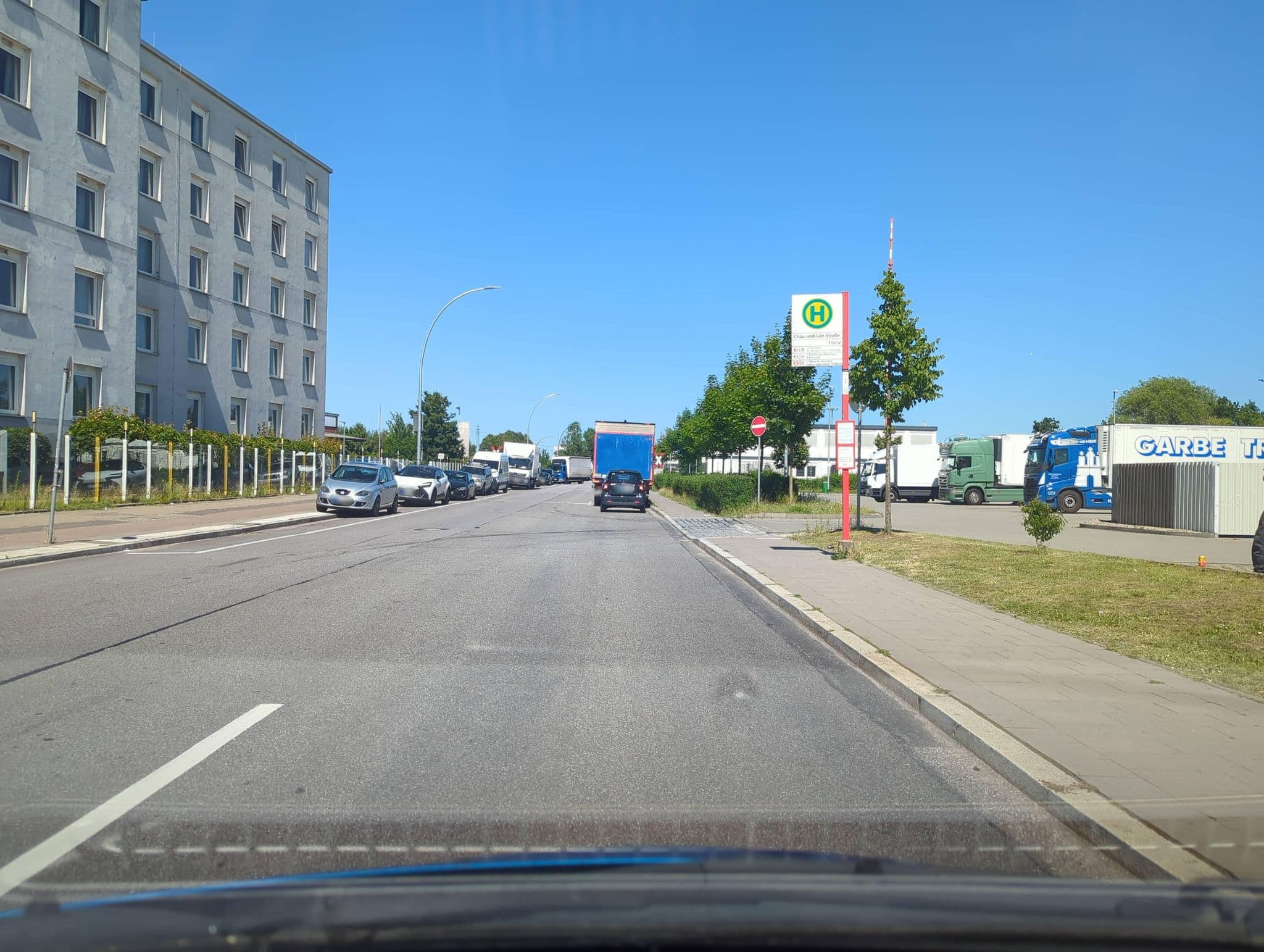 Street view near PLAZA Inn Hamburg Moorfleet, Moorfleet — © hotteliene (CC BY-SA · Mapillary)