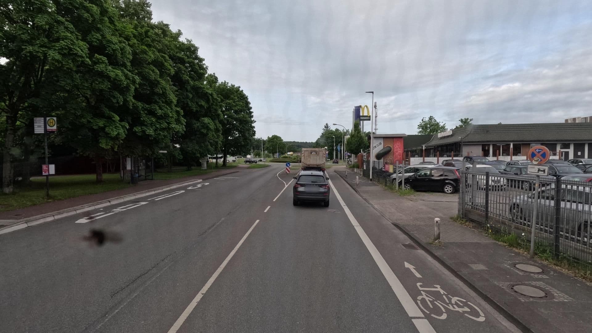 Street view near Hotel-Restaurant Brügge, Ibbenbueren — © bct (CC BY-SA · Mapillary)