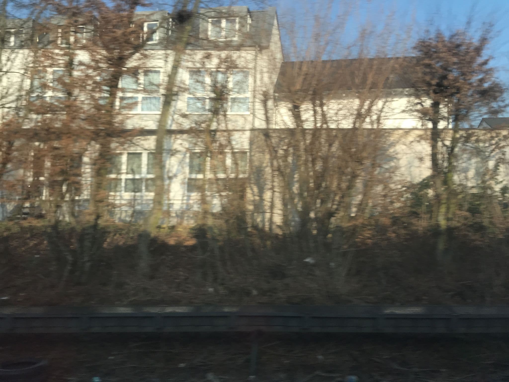 Street view near Amedia Frankfurt Russelsheim Trademark Collection by Wyndham, Flörsheim — © miguel_andrade (CC BY-SA · Mapillary)
