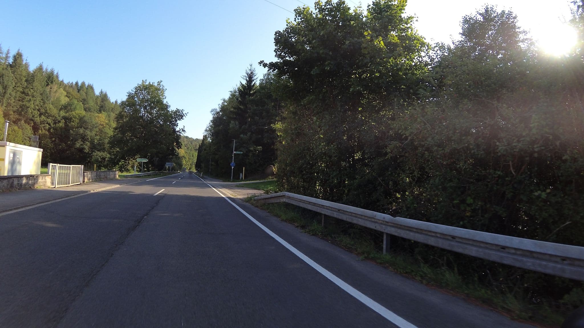 Street view near Boutique Hotel Gut Lindenfels, Blieskastel — © teddy73 (CC BY-SA · Mapillary)