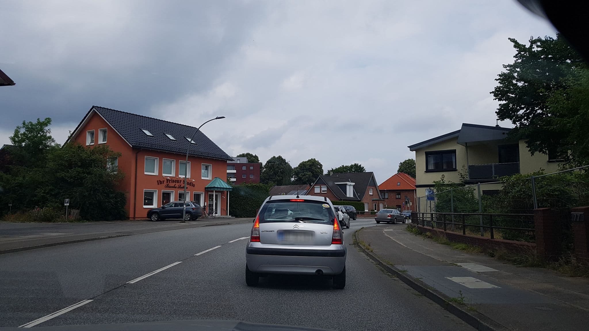 Street view near Restaurant Hotel Kühl, Gadeland — © dsmm (CC BY-SA · Mapillary)