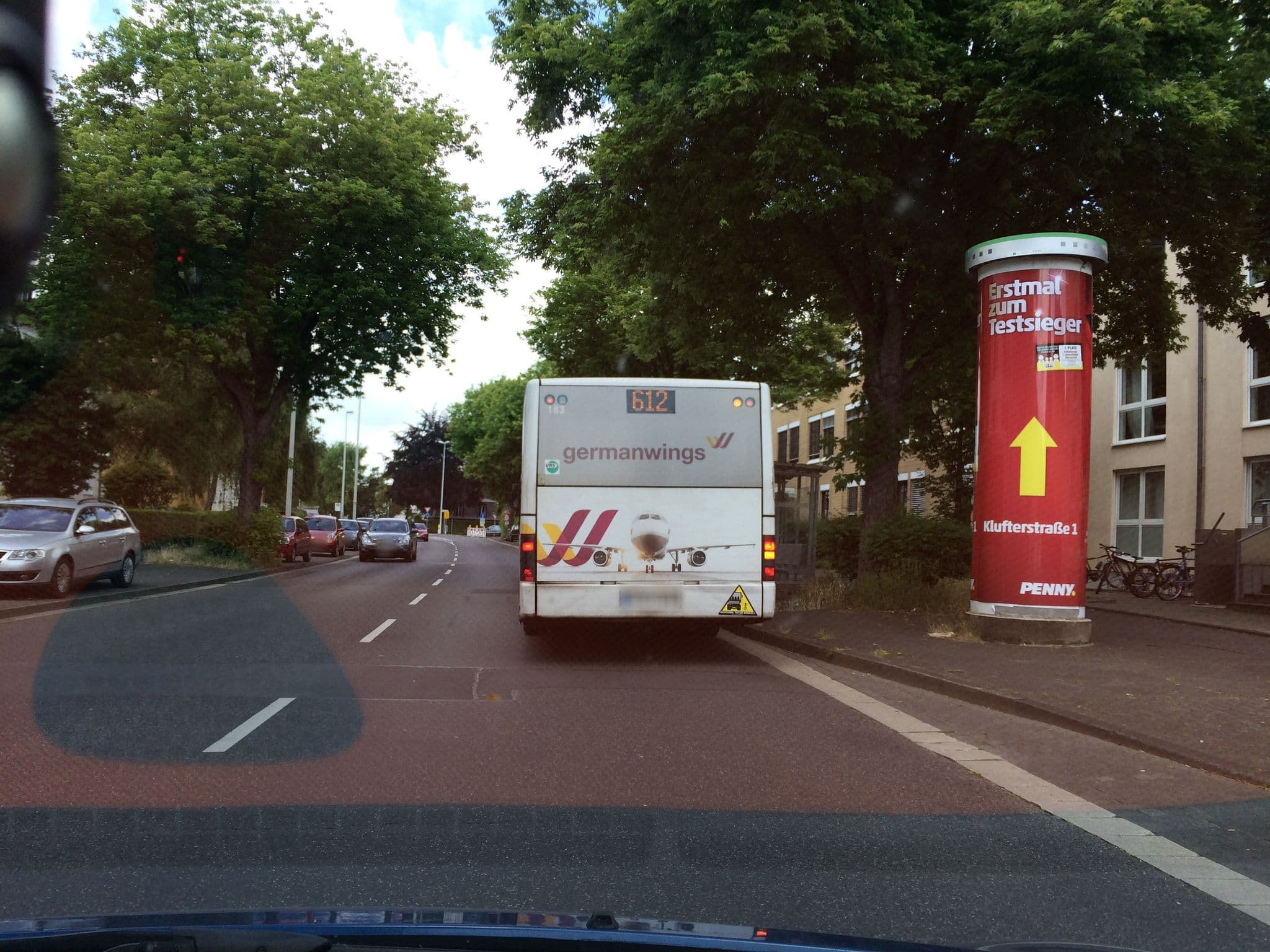 Street view near Aparthotel Alma Bonn, Friesdorf — © dschuwa (CC BY-SA · Mapillary)