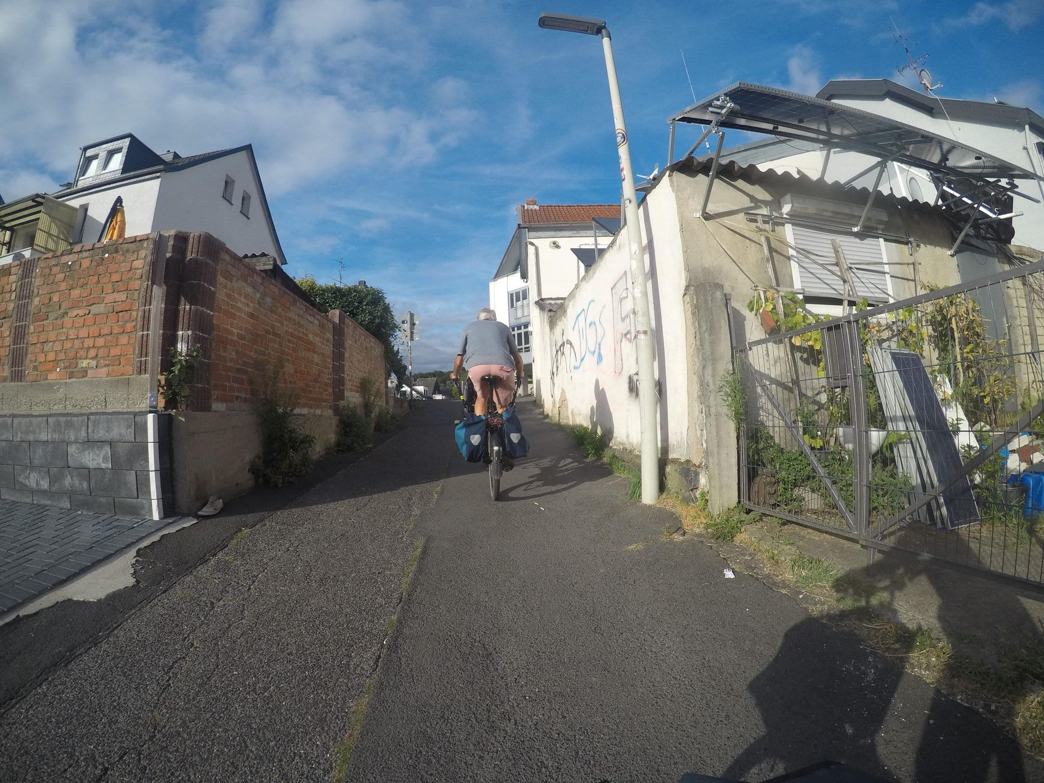 Street view near K 314 Aparthotel-Boardinghouse, Oberkassel — © mfa (CC BY-SA · Mapillary)