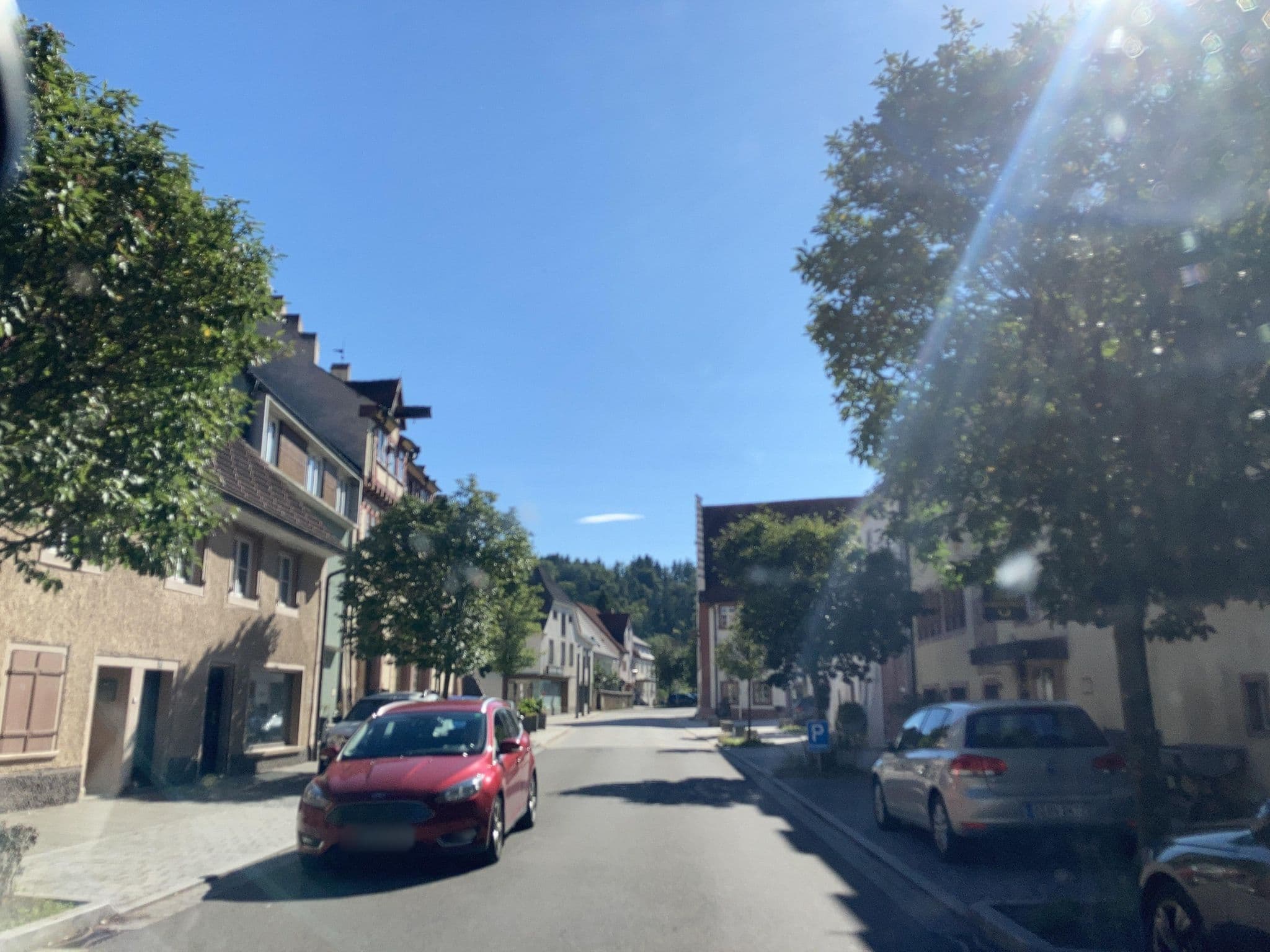 Street view near Hotel Restaurant Lindenhof, Bräunlingen — © tasmaniadevil (CC BY-SA · Mapillary)