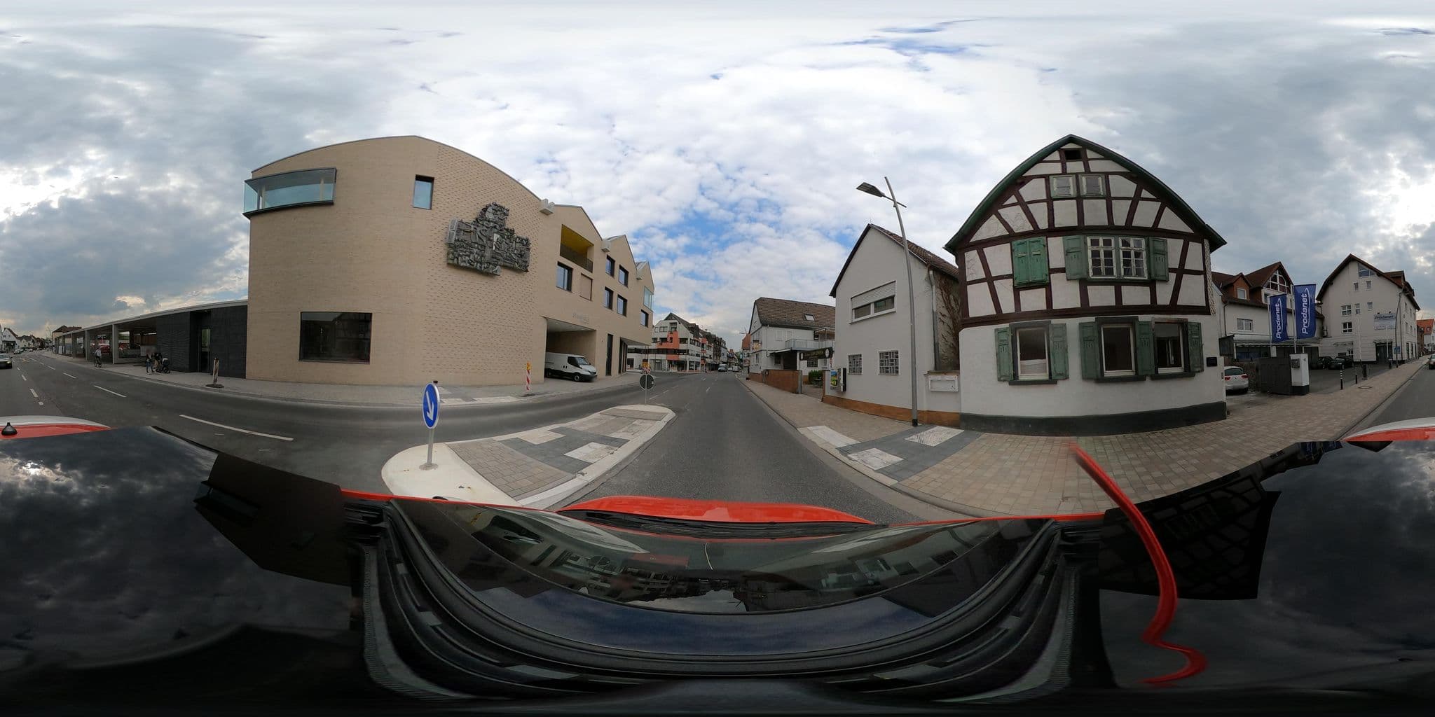 Street view near Zum Löwen Gaststätte und Pension, Bruchköbel — © GameRover (CC BY-SA · Mapillary)