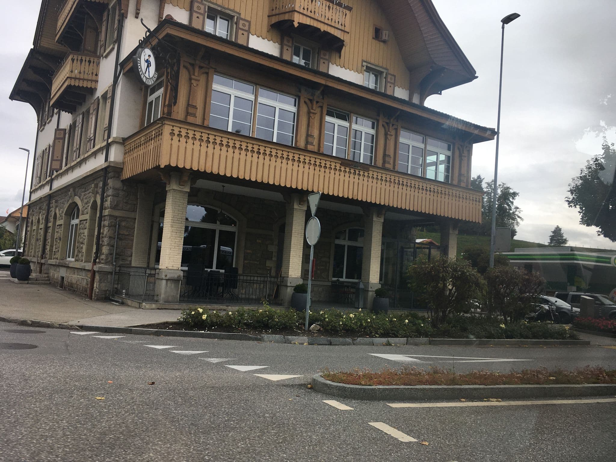 Street view near Taverna, Tafers — © beat (CC BY-SA · Mapillary)