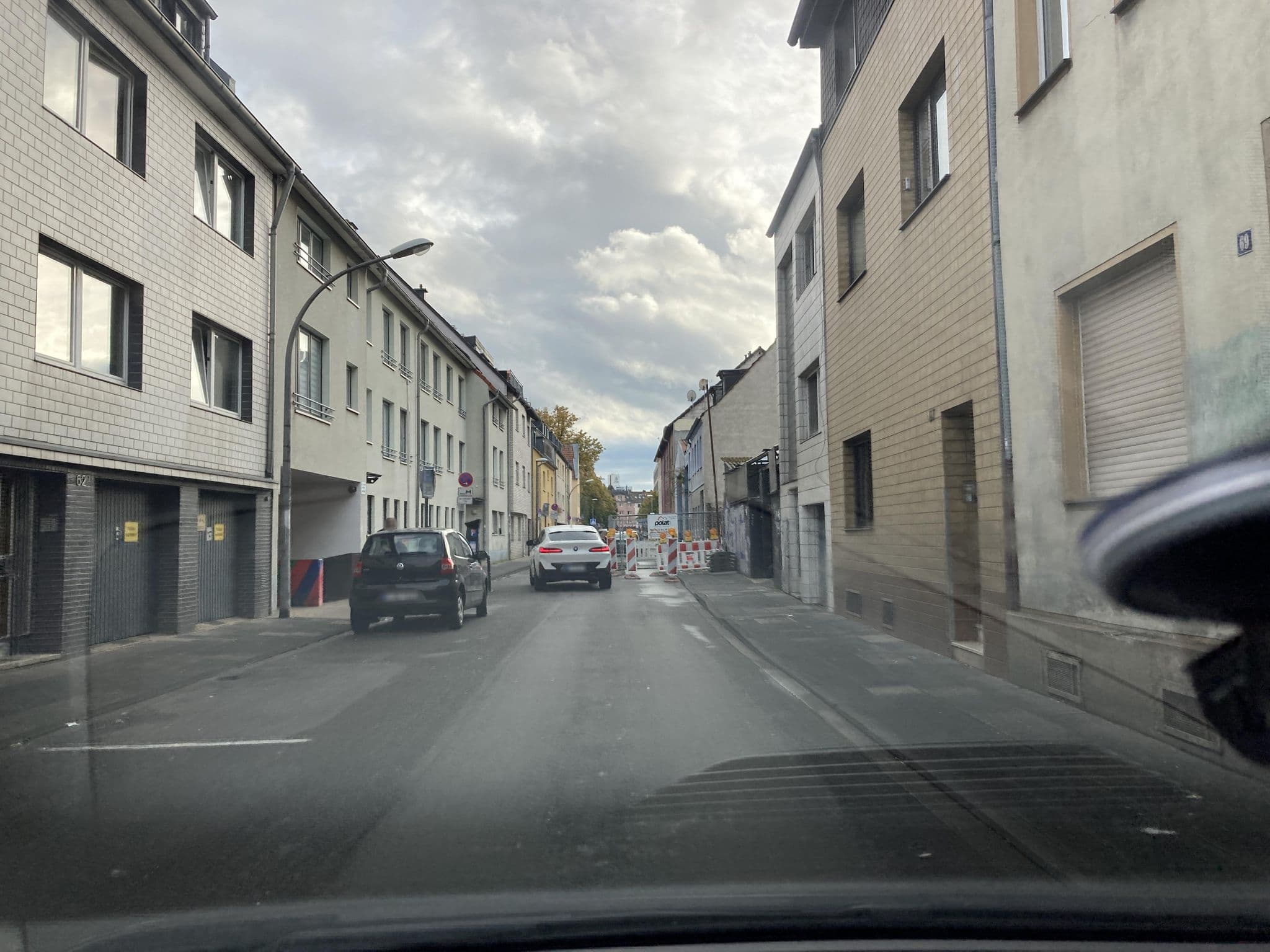 Street view near Hotel Maugeri, Kalk — © robffm (CC BY-SA · Mapillary)