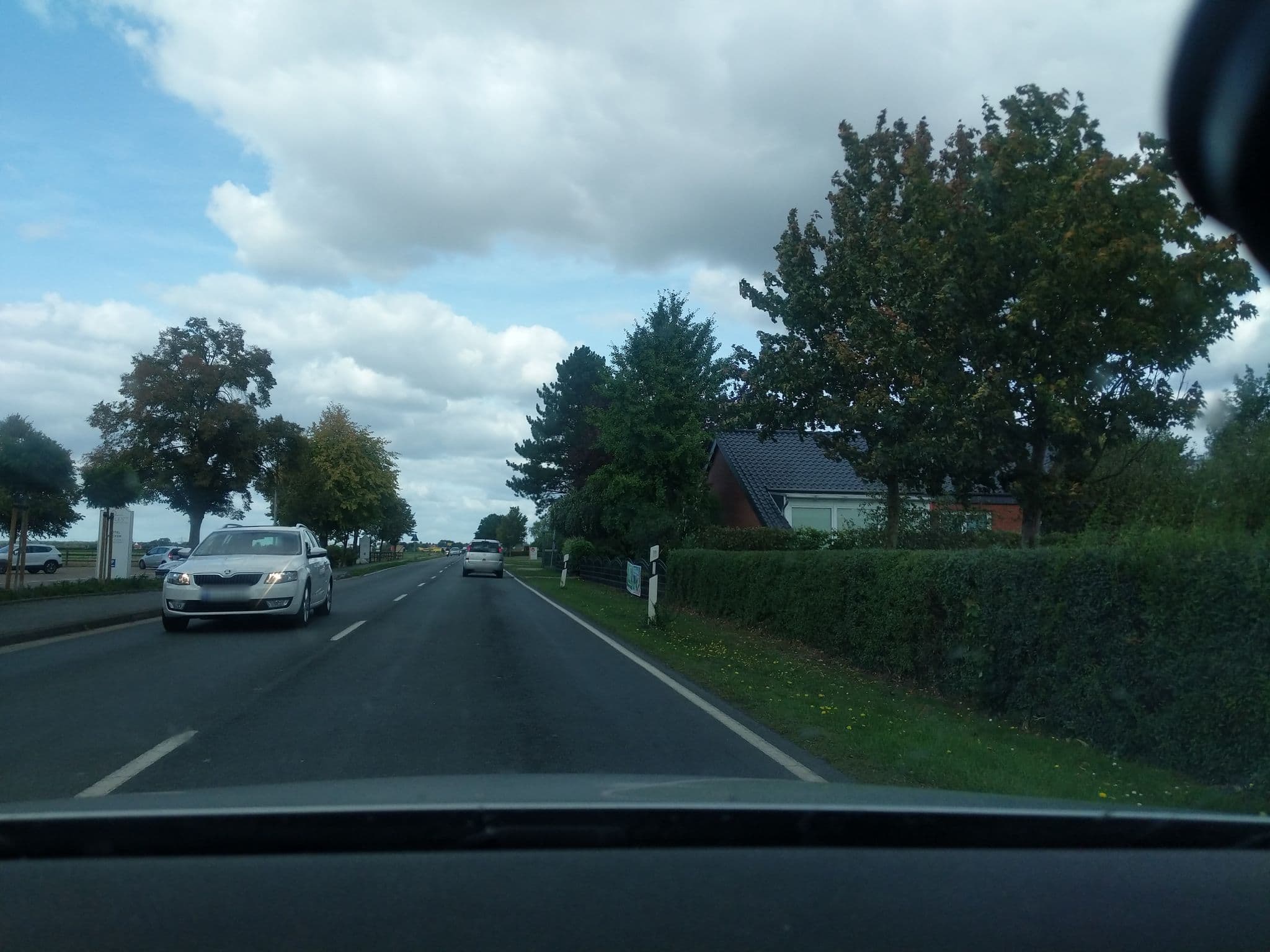 Street view near Thöles Restaurant, Bücken — © nesshof (CC BY-SA · Mapillary)