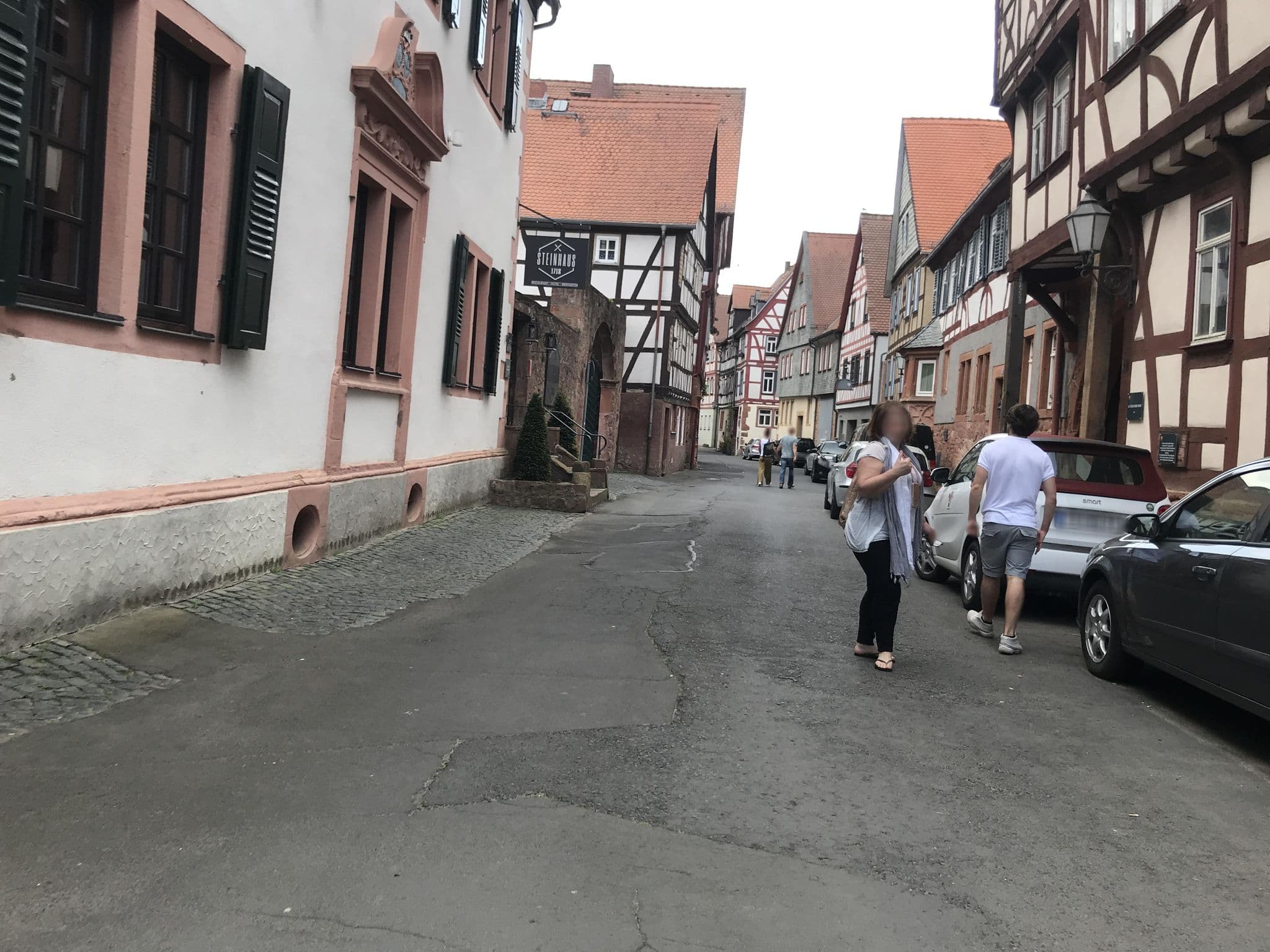 Street view near STEINHAUS1718 - Hotel und Restaurant, Büdingen — © troher15 (CC BY-SA · Mapillary)