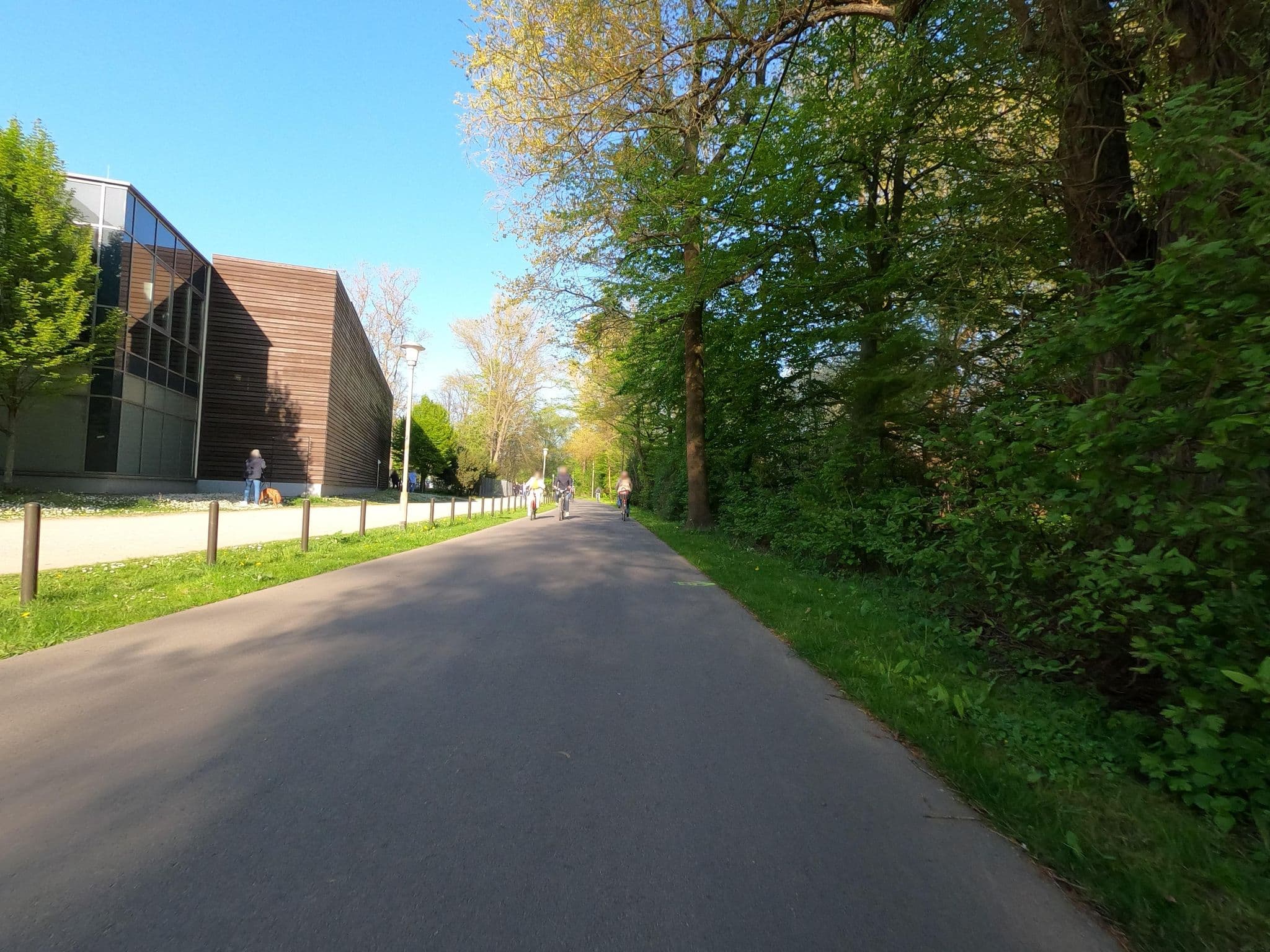 Street view near Aspria Hannover Maschsee, Waldhausen — © Langfahrer (CC BY-SA · Mapillary)