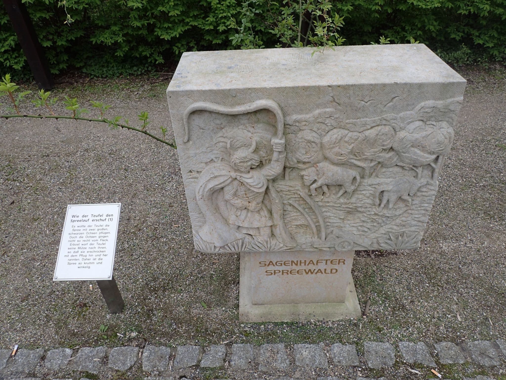 Street view near Pension Kräutermühlenhof, Burg — © lea27784 (CC BY-SA · Mapillary)