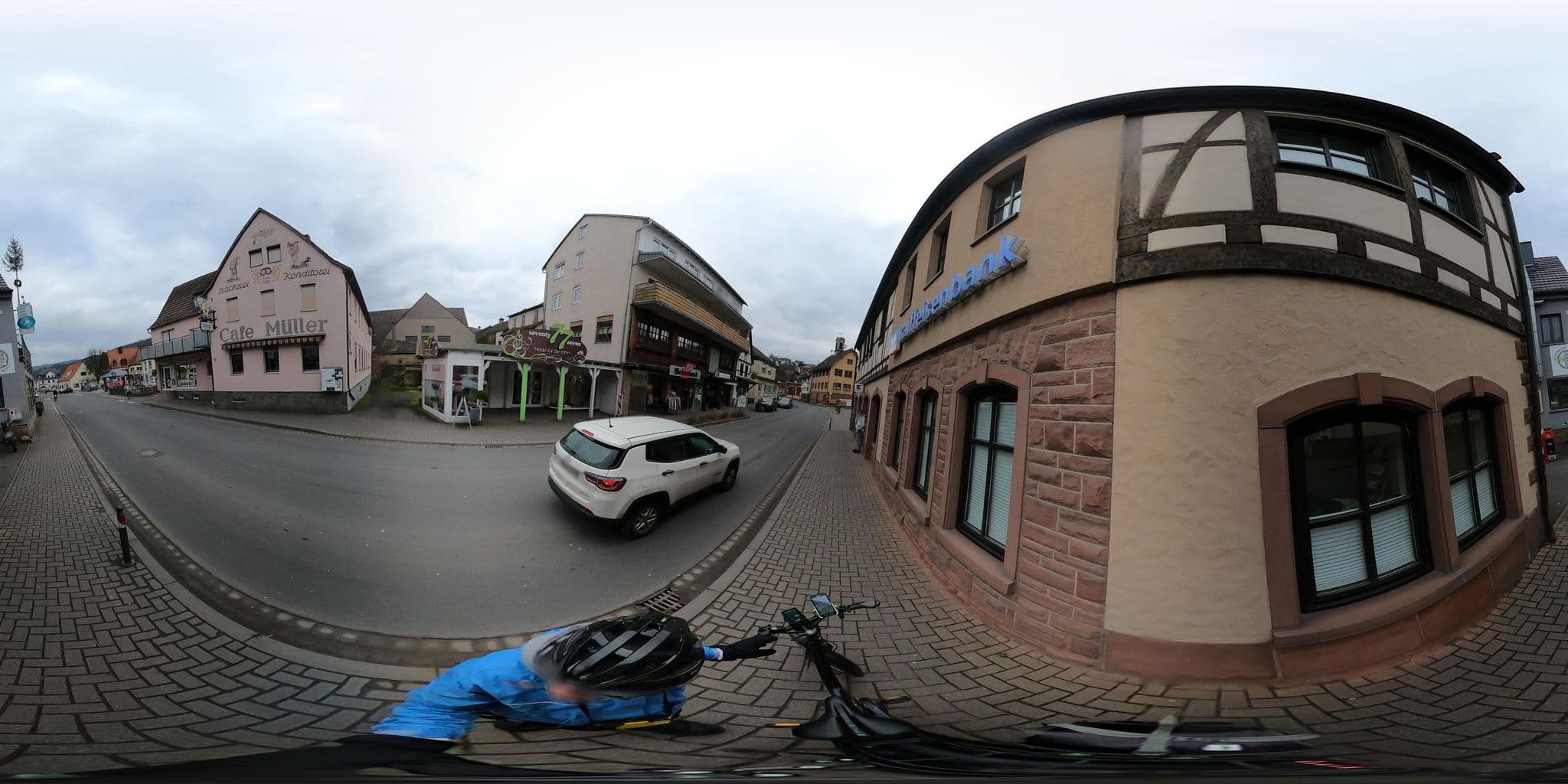 Street view near Gasthof Stern Burgsinn, Stern Gastronomie UG (haftungsbeschränkt), Burgsinn — © Planungsgesellschaft_RV-K_MB (CC BY-SA · Mapillary)