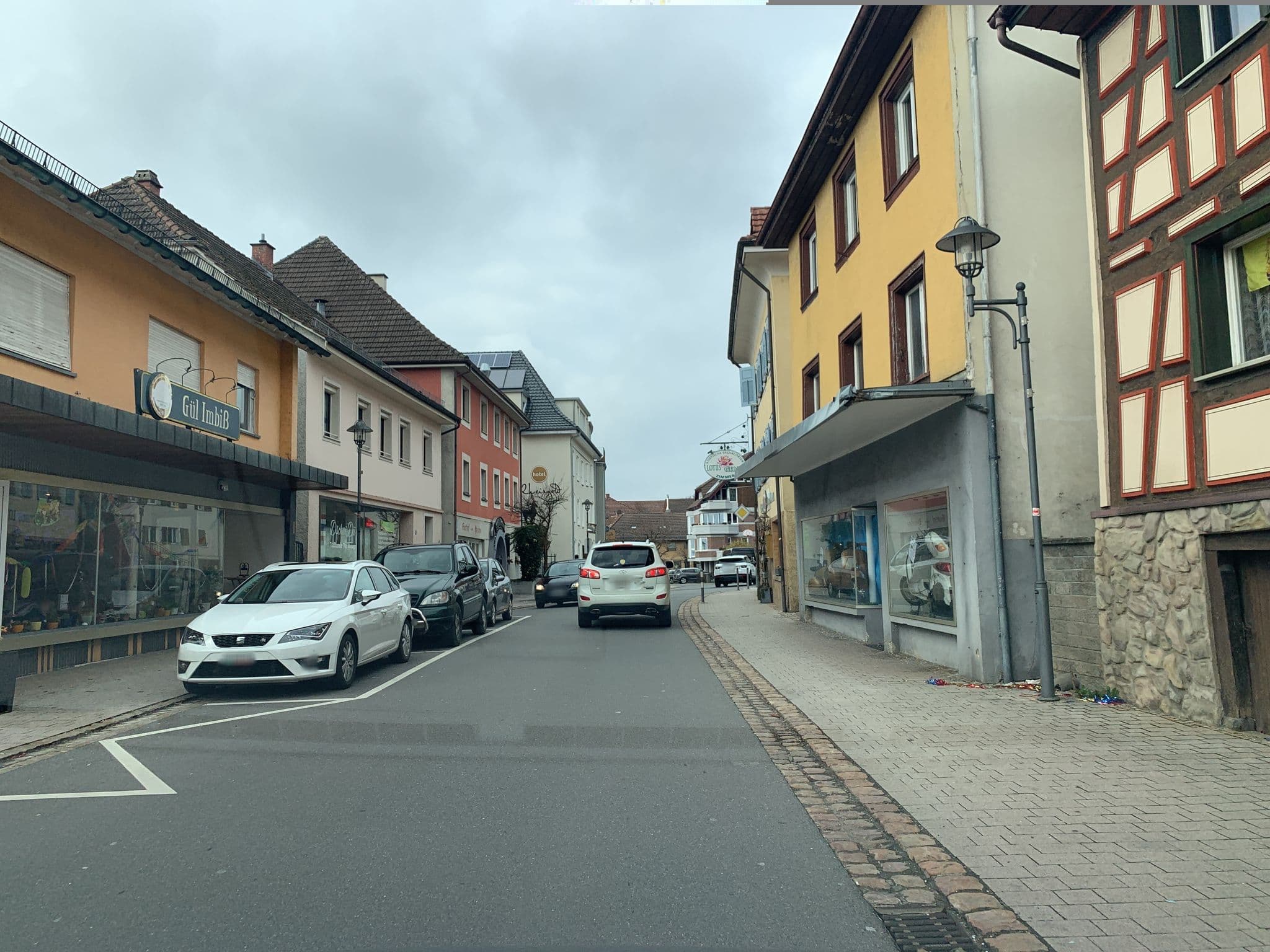 Street view near Hotel Lotus Garden, Asiatische spezialist, Gailingen — © canadarunner (CC BY-SA · Mapillary)