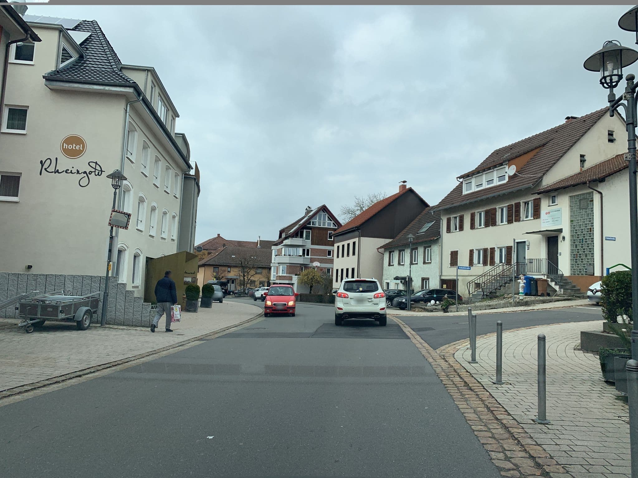 Street view near Gasthof Hirschen Zimmer, Gailingen — © canadarunner (CC BY-SA · Mapillary)