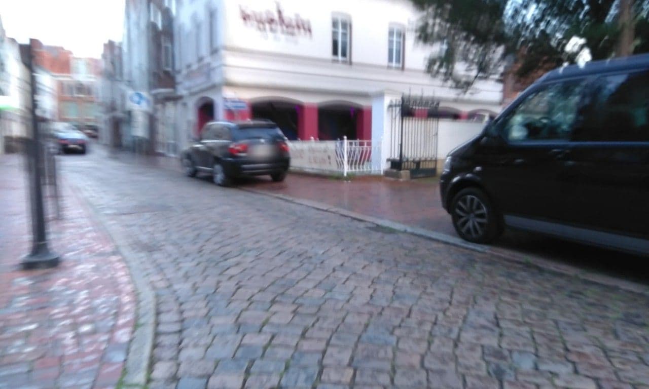 Street view near Zur Mühle - Hotel am Fleth, Buxtehude — © calmapill (CC BY-SA · Mapillary)