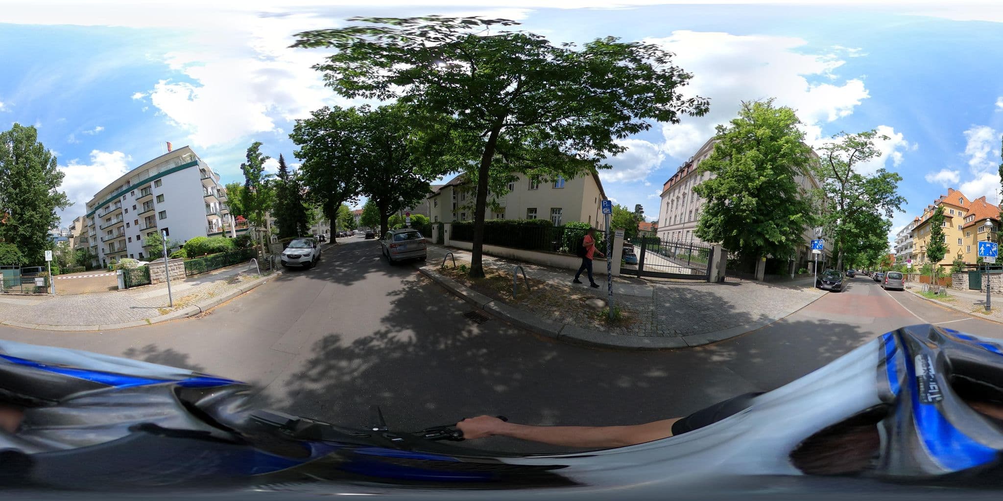 Street view near Hotel Bernstein Villa Kastania, Westend — © eserte (CC BY-SA · Mapillary)