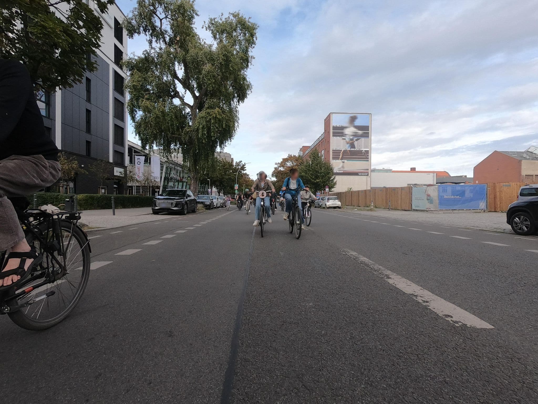 Street view near Holiday Inn - the niu, Flash Berlin Charlottenburg by IHG, Hansaviertel — © carlheinz (CC BY-SA · Mapillary)