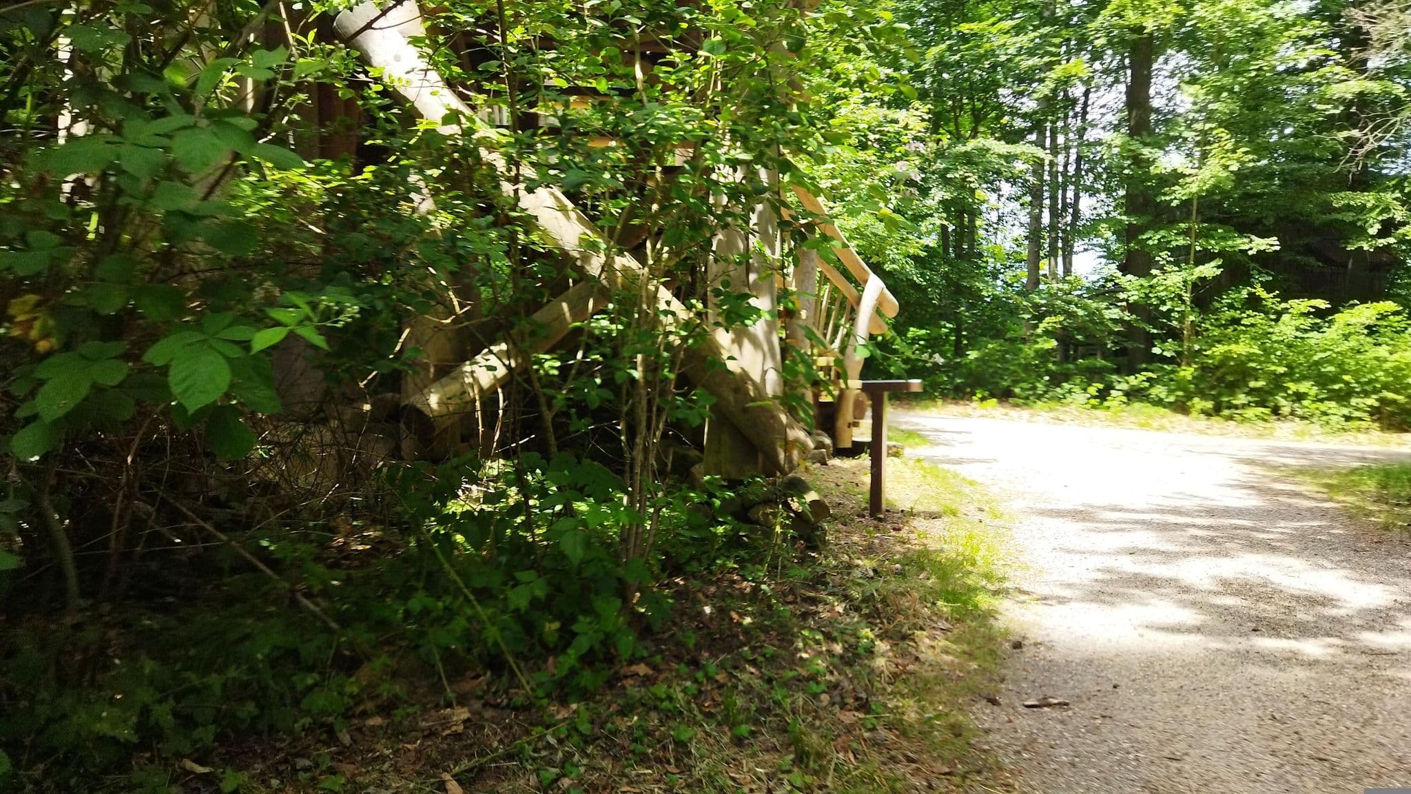 Street view near Natur-Resort Tripsdrill Übernachtungsmöglichkeiten, Cleebronn — © changchun1 (CC BY-SA · Mapillary)