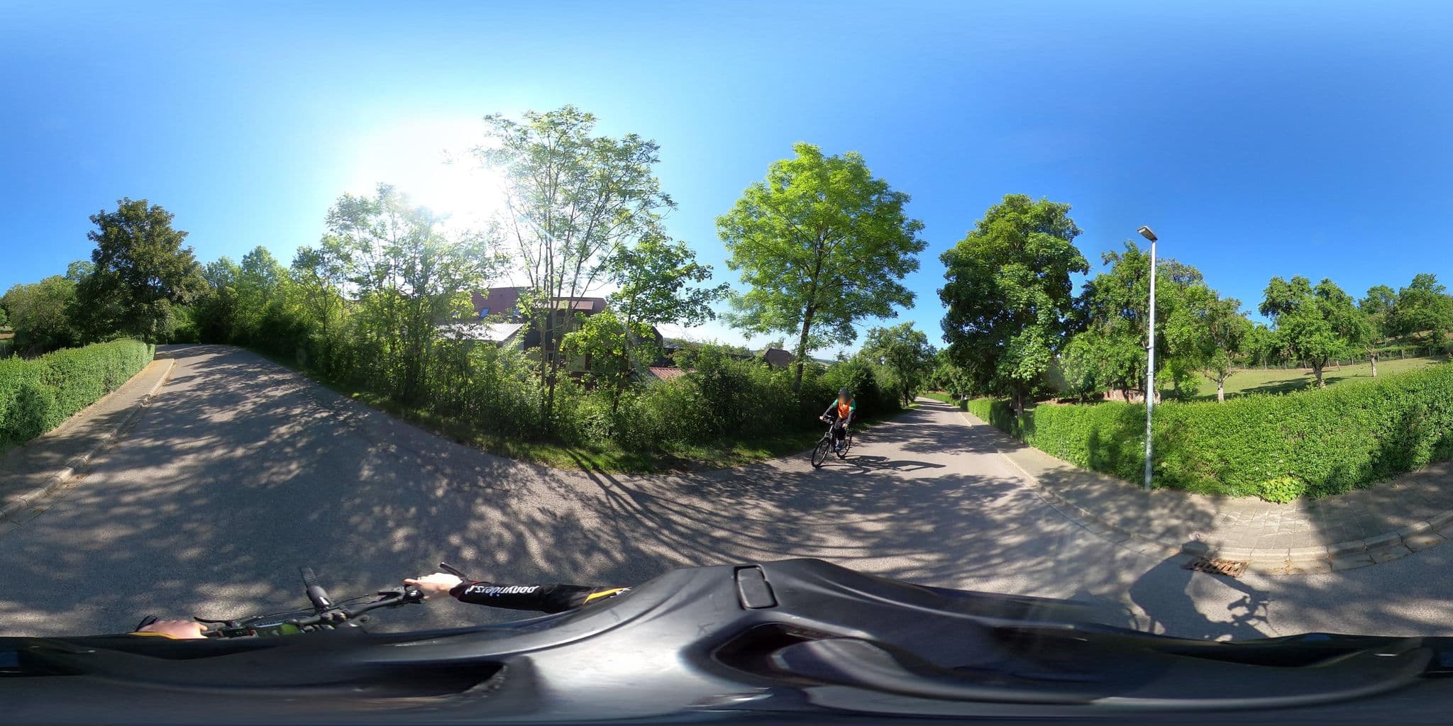 Street view near Gaststätte-Gutshof Peter Unbehauen, Colmberg — © Mobilitaetswerk (CC BY-SA · Mapillary)