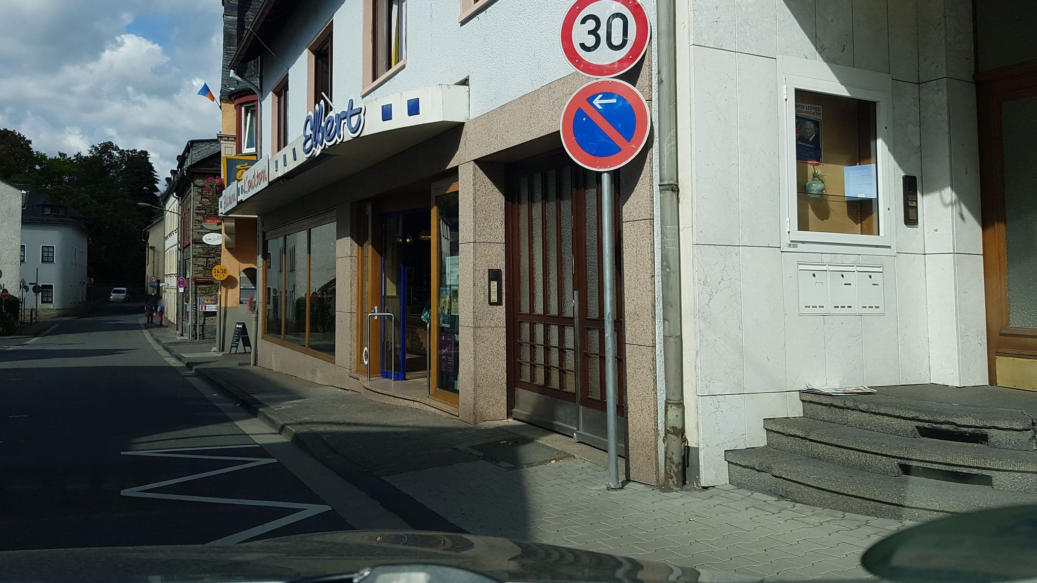 Street view near Hotel Restaurant Nassauer Löwen, Nassau — © stili (CC BY-SA · Mapillary)