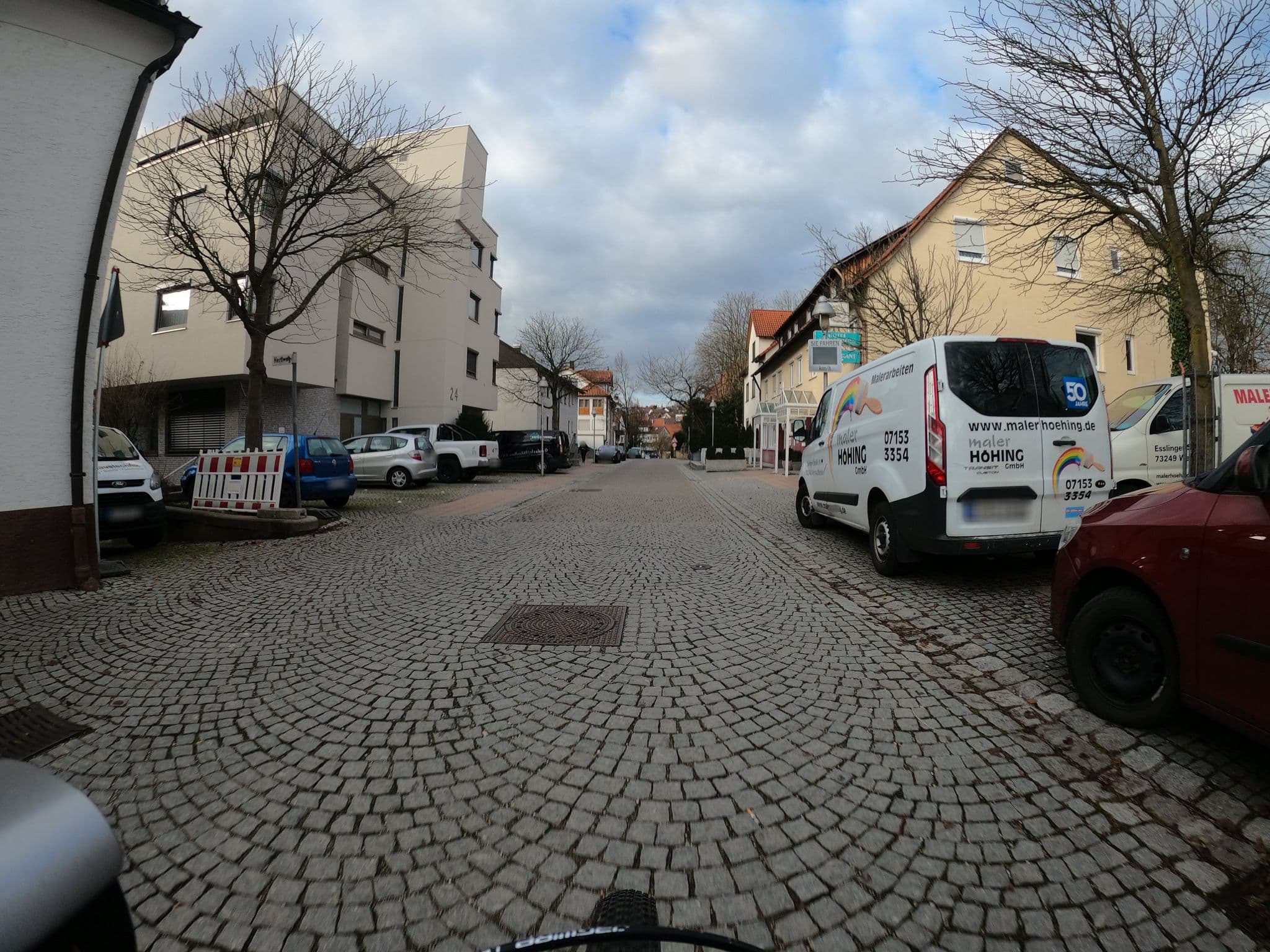Street view near Gasthaus Kehlenberg, Wernau — © xallace (CC BY-SA · Mapillary)