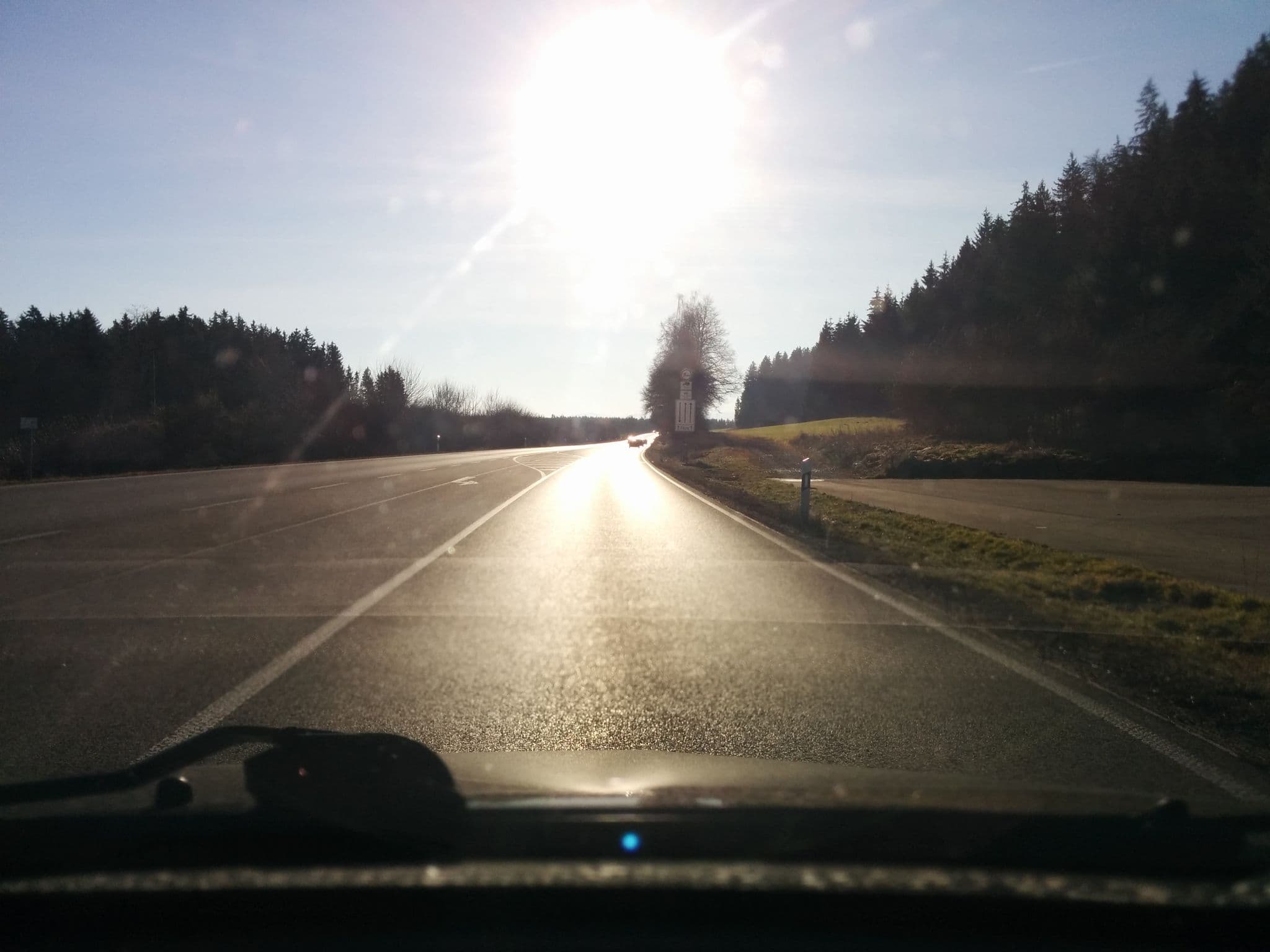 Street view near Gasthaus Lustberg, Denklingen — © pouakai (CC BY-SA · Mapillary)