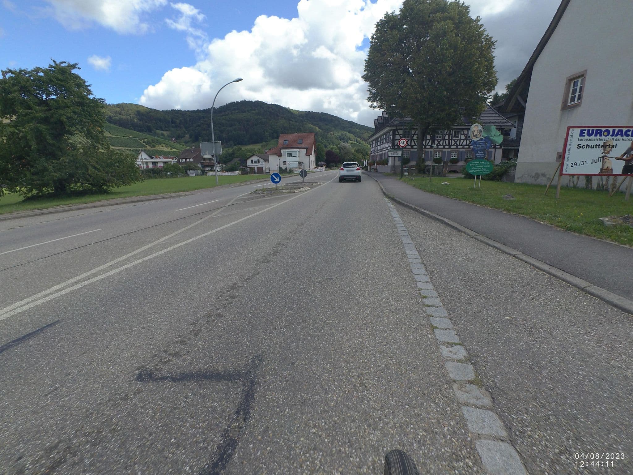 Street view near Landidyll Hotel Zum Kreuz, Denzlingen — © VIA_DT (CC BY-SA · Mapillary)