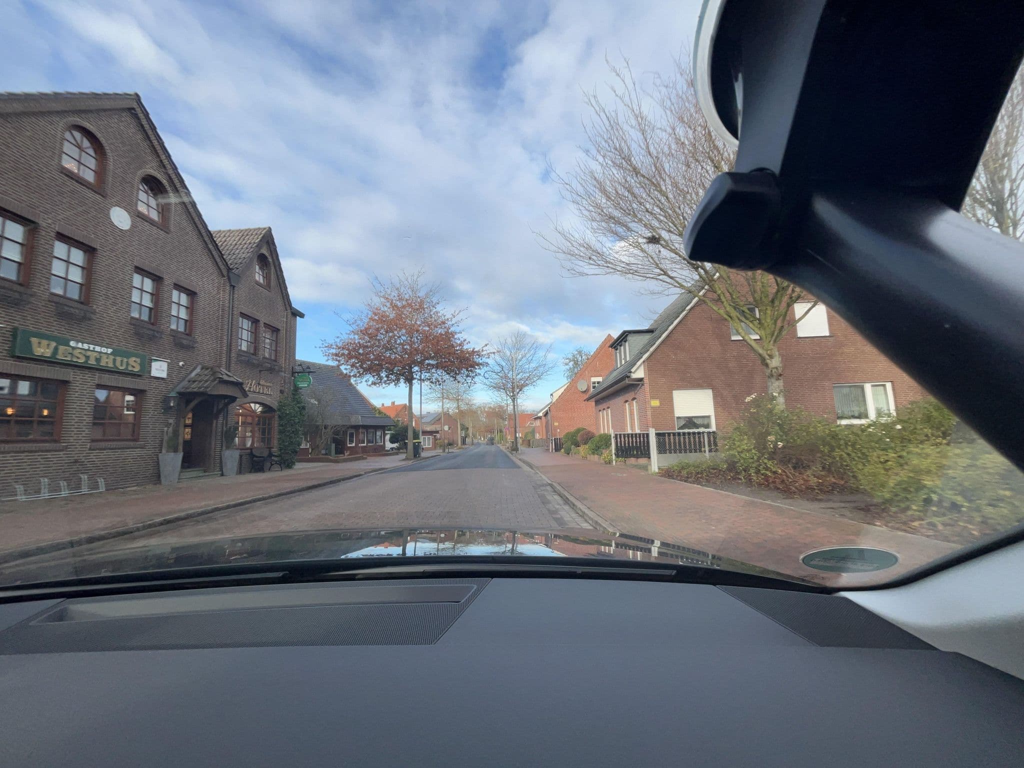 Street view near Gasthof Westhus, Dörpen — © cAble_Guy (CC BY-SA · Mapillary)