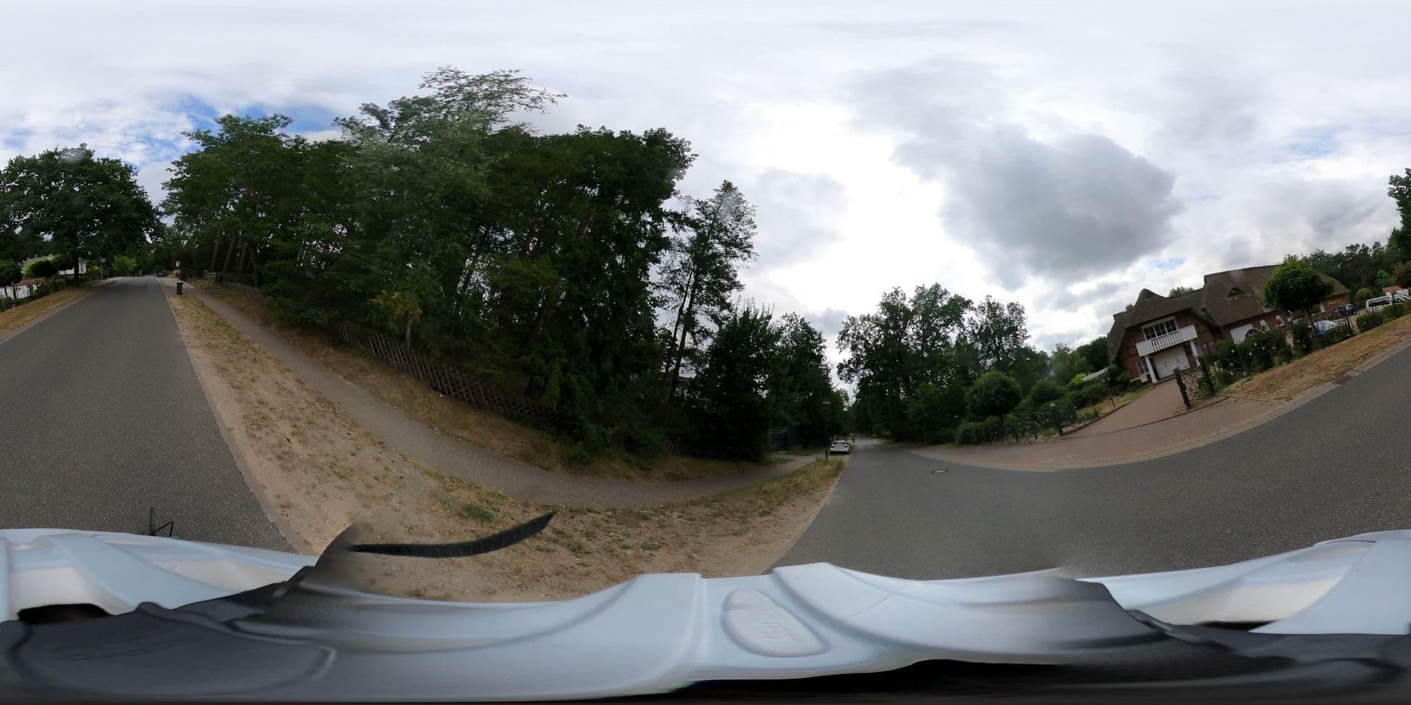 Street view near Amethyst Hotel Lüneburg - A&A Hotelbetriebe GbR, Deutsch Evern — © Katrin2023 (CC BY-SA · Mapillary)