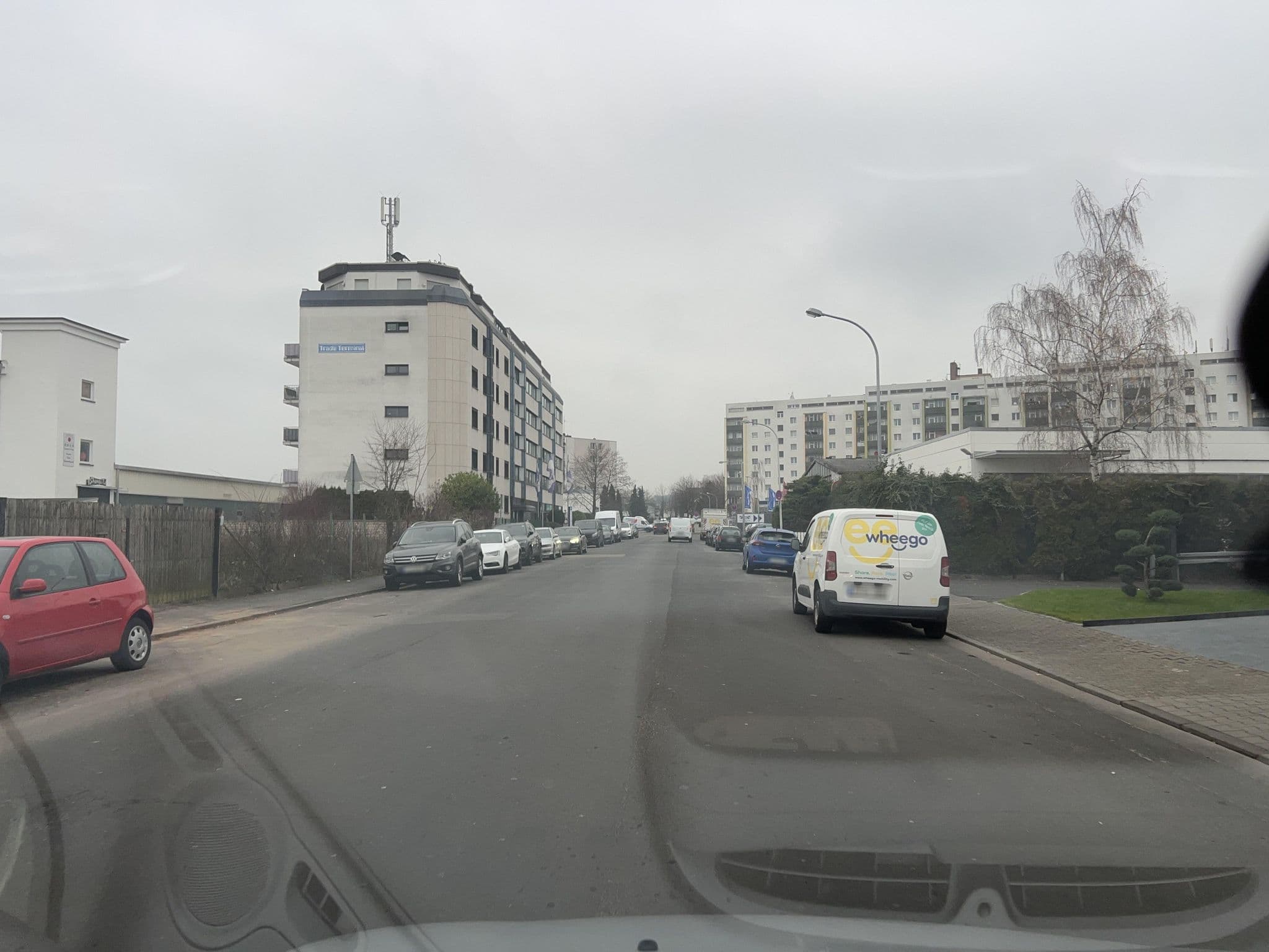 Street view near Dido Diamond Hotel, Dietzenbach — © robffm (CC BY-SA · Mapillary)