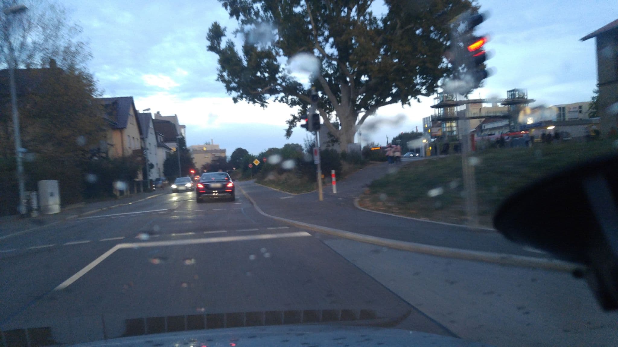 Street view near Hotel am Bahnhof Stuttgart-Ditzingen, Ditzingen — © stefan005 (CC BY-SA · Mapillary)