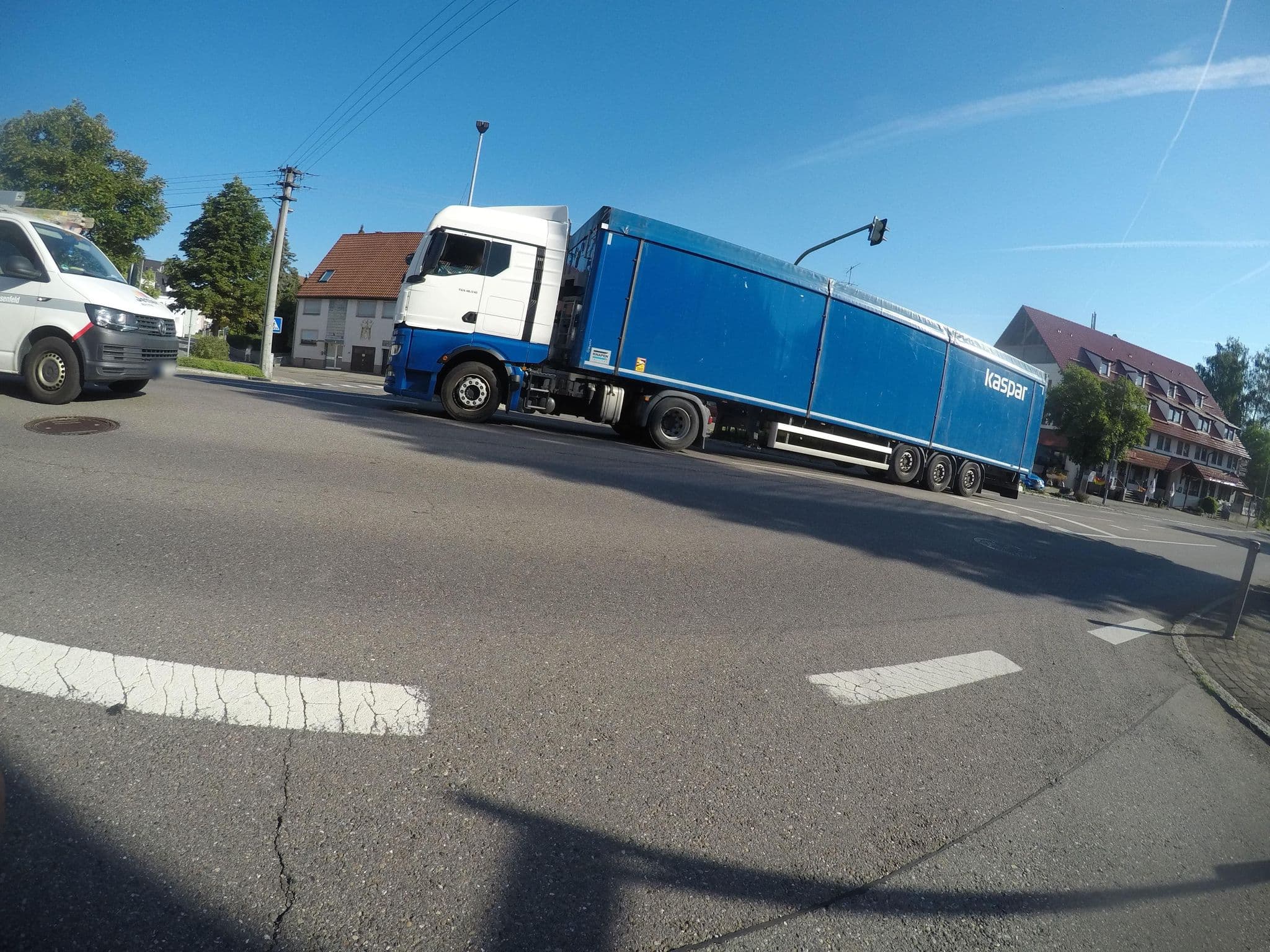 Street view near Hotel Conditorei Café Baier, Dormettingen — © mfa (CC BY-SA · Mapillary)