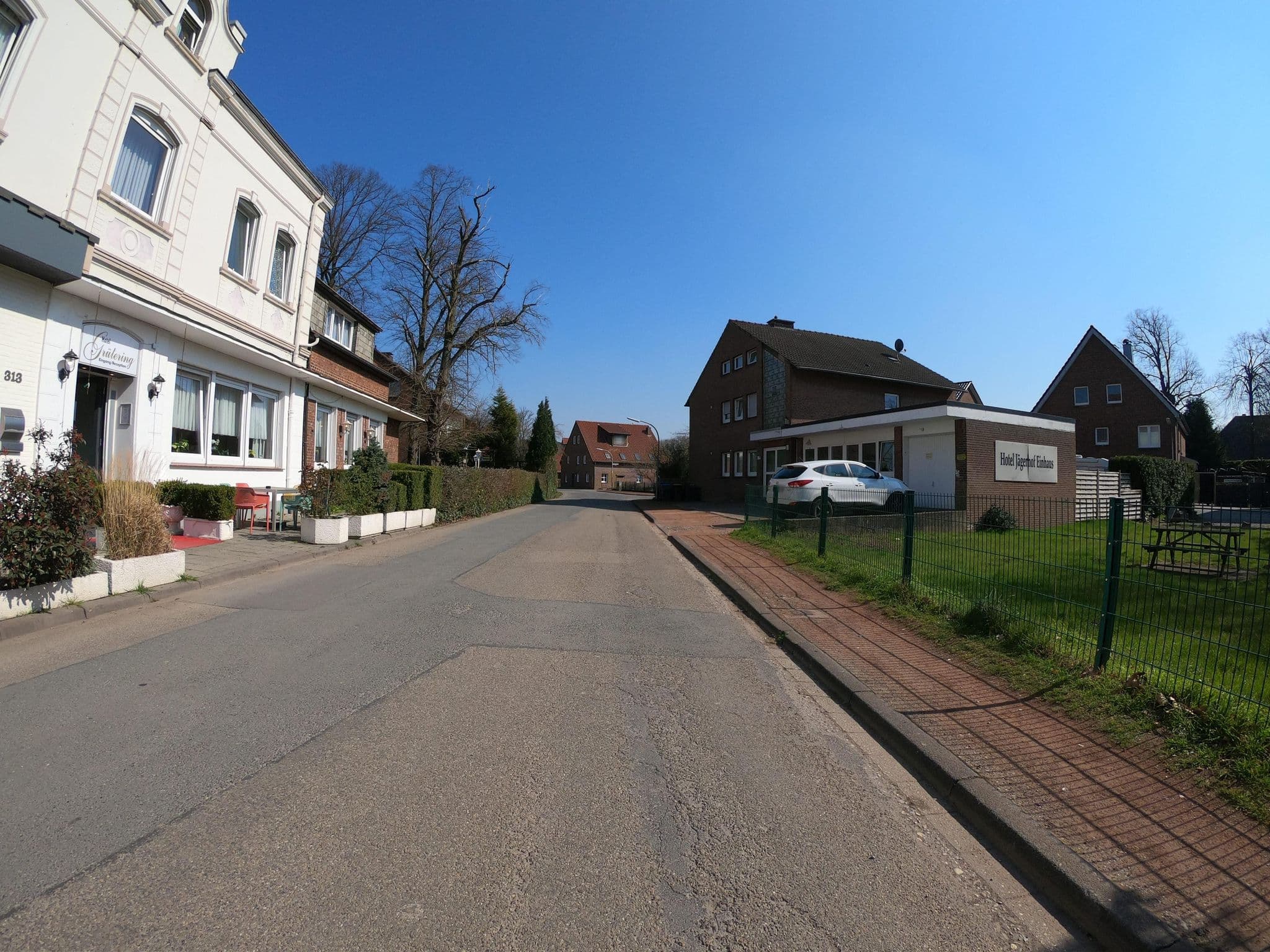 Street view near Hotel Grütering, Dorsten — © geogladbecker (CC BY-SA · Mapillary)