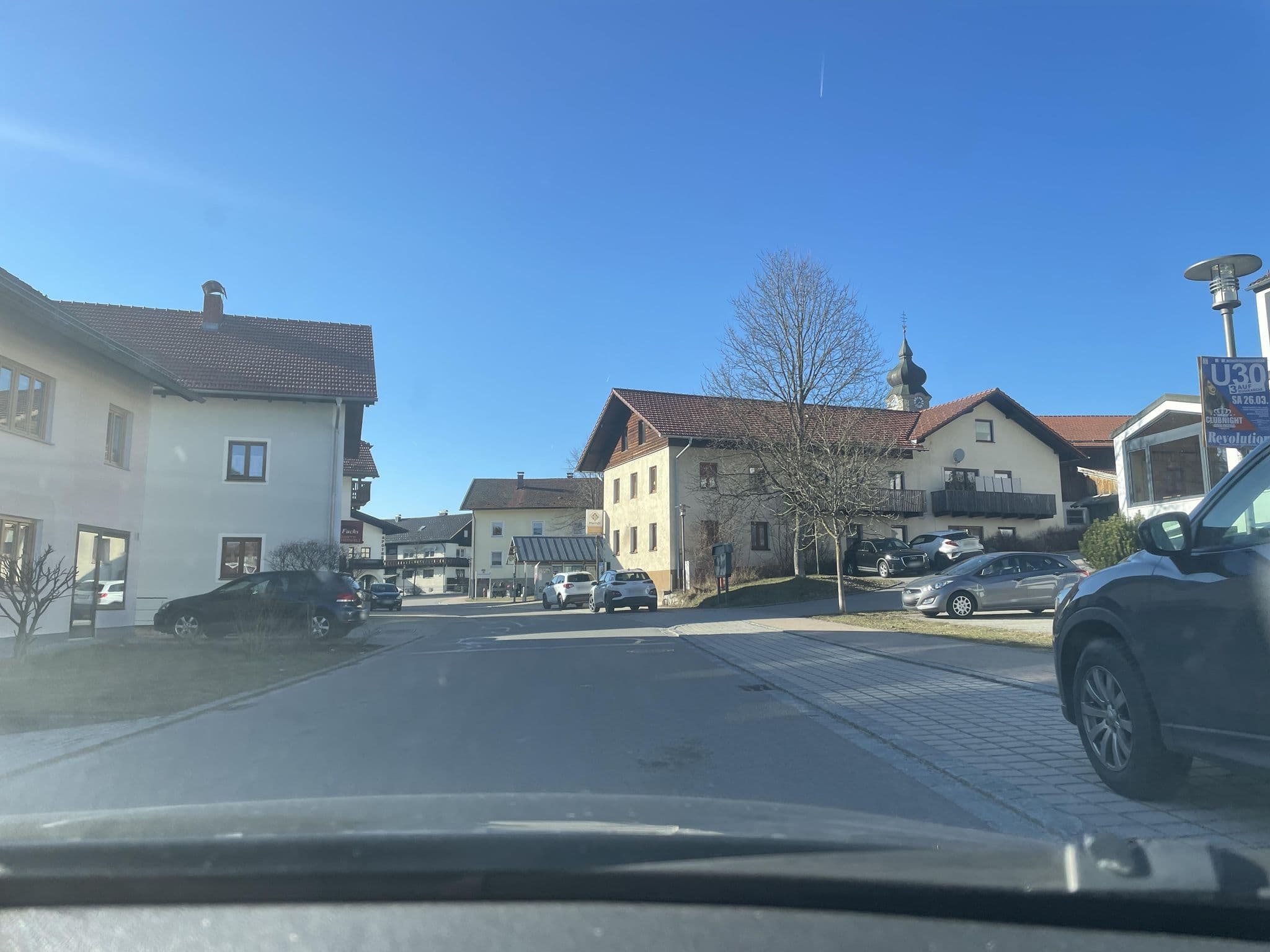 Street view near Rock & Chill Hotel Falter, Drachselsried — © Jubisser (CC BY-SA · Mapillary)